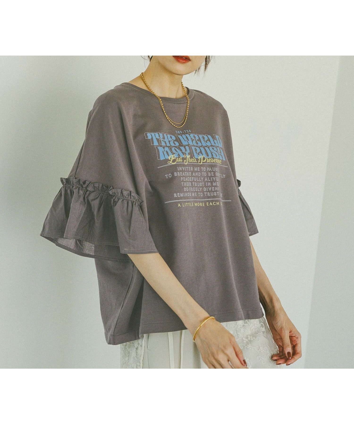 【グローバルワーク/GLOBAL WORK】のリメイク風フリルプリント7分袖/589278 人気、トレンドファッション・服の通販 founy(ファニー) 　ファッション　Fashion　レディースファッション　Fashion for Women　トップス・カットソー　Cut & Sew Tops　カーゴパンツ　Cargo Pants, Utility Pants　シンプル　Simple, Minimal　タイトスカート　Pencil Skirt, Tight Skirt　デニム　Denim, Jeans Material　フリル　Frill, Ruffle　プリント　Print, Printed Pattern　ミリタリー　Military, Army Style　リメイク　Remake, Reconstructed　ヴィンテージ　Vintage Style　人気　Popular, Best Seller　夏　Summer　 other-1|ID: prp329100004641576 ipo3291000000033649464