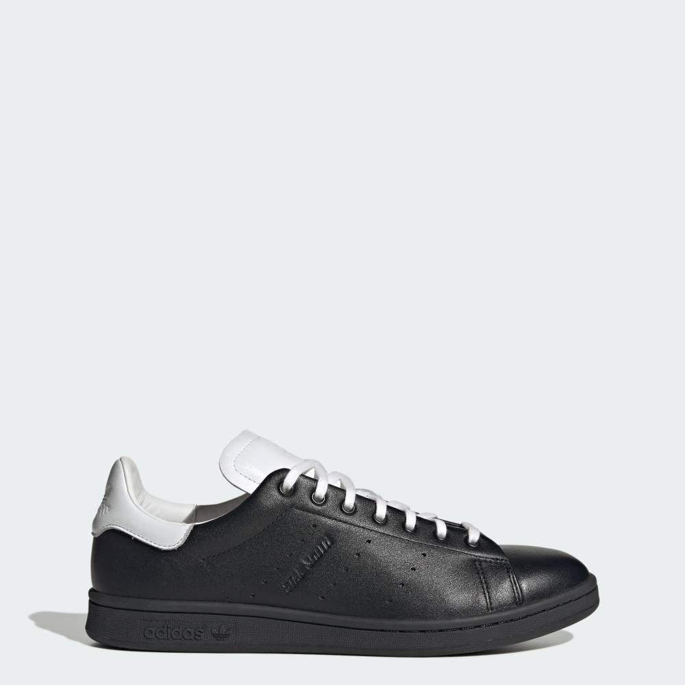 【アディダス/adidas】の【公式】アディダス adidas スタンスミス Lux / Stan Smith Lux インテリア・キッズ・メンズ・レディースファッション・服の通販 founy(ファニー) 　ファッション　Fashion　レディースファッション　Fashion for Women　クラシック　Classic, Timeless Style　シューズ　Shoes, Footwear　シンプル　Simple, Minimal　ジーンズ　Jeans, Denim Pants　スーツ　Suit, Formalwear　フィット　Fit, Slim Fit　モダン　Modern, Contemporary　ラグジュアリー　Luxury, Elegant　リュクス　Luxury, Elegant, High-End, Chic　レギュラー　Regular, Standard Fit　ブラック|ID: prp329100004642019 ipo3291000000033574982