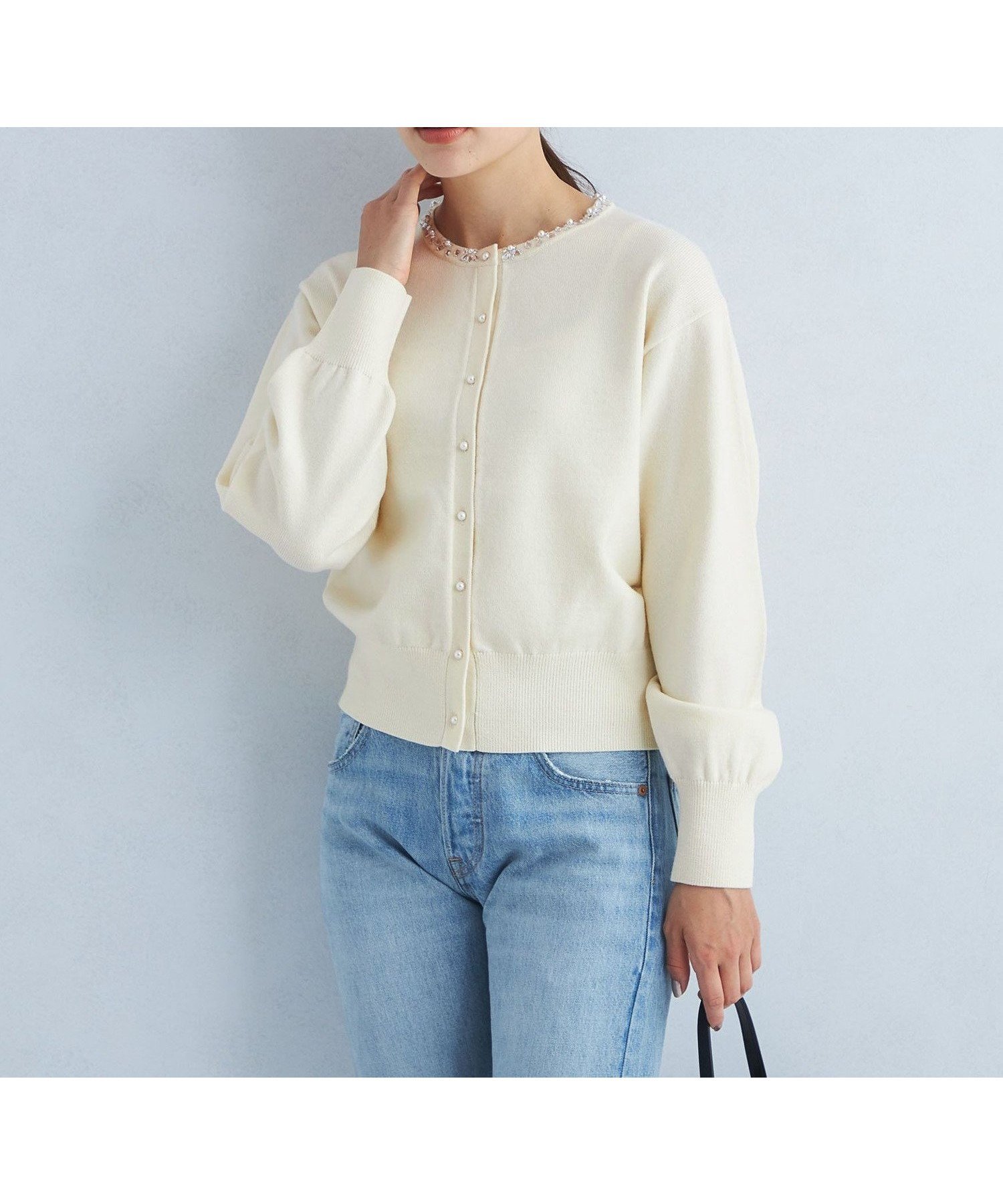 【ユナイテッドアローズ/UNITED ARROWS】のスパークル ビジュー ニット カーディガン -ウォッシャブル- インテリア・キッズ・メンズ・レディースファッション・服の通販 founy(ファニー) 　ファッション　Fashion　レディースファッション　Fashion for Women　トップス・カットソー　Cut & Sew Tops　ニット　Knit Tops & Sweaters　カーディガン・羽織り　Layered Style Cardigans　ウェーブ　Wavy Pattern　ウォッシャブル　Machine Washable　カーディガン　Cardigan, Knitwear　ビジュー　Bijou, Jewel-like Accent　WHITE|ID: prp329100004642055 ipo3291000000033480679