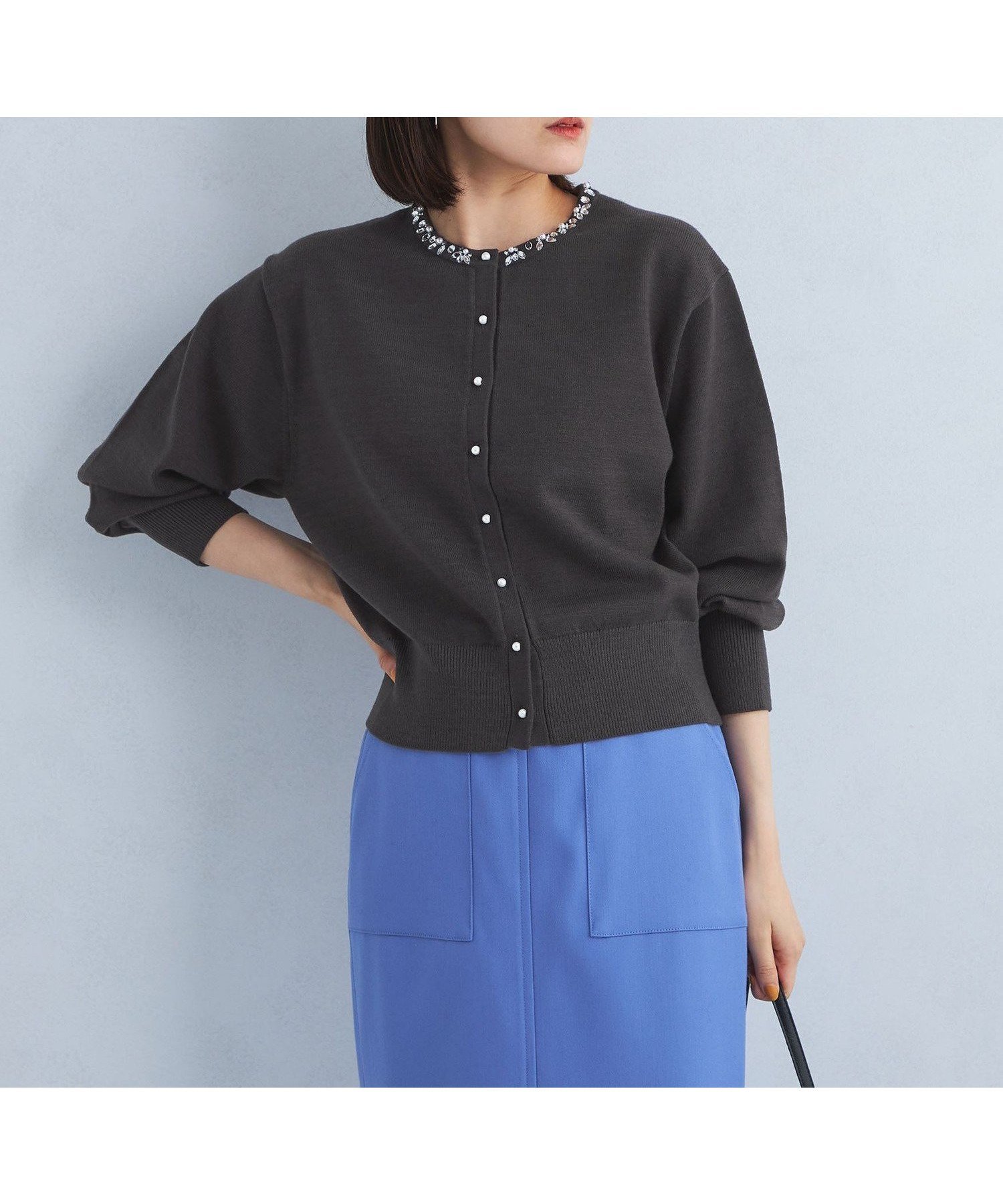 【ユナイテッドアローズ/UNITED ARROWS】のスパークル ビジュー ニット カーディガン -ウォッシャブル- インテリア・キッズ・メンズ・レディースファッション・服の通販 founy(ファニー) 　ファッション　Fashion　レディースファッション　Fashion for Women　トップス・カットソー　Cut & Sew Tops　ニット　Knit Tops & Sweaters　カーディガン・羽織り　Layered Style Cardigans　ウェーブ　Wavy Pattern　ウォッシャブル　Machine Washable　カーディガン　Cardigan, Knitwear　ビジュー　Bijou, Jewel-like Accent　DK.GRAY|ID: prp329100004642055 ipo3291000000033480681