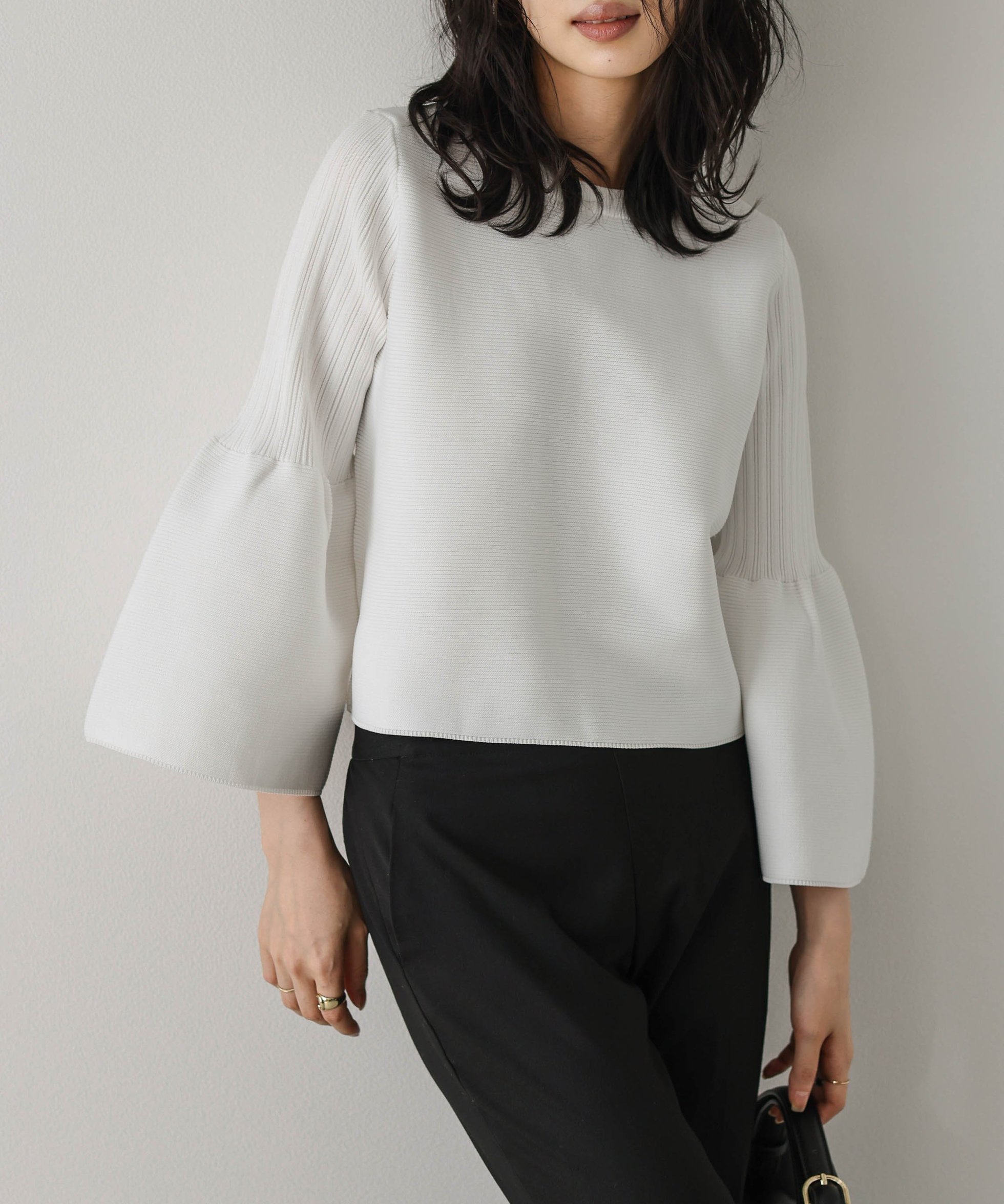 【ラジュール/Lajour】の日本製 リブニットプルオーバー インテリア・キッズ・メンズ・レディースファッション・服の通販 founy(ファニー) 　ファッション　Fashion　レディースファッション　Fashion for Women　トップス・カットソー　Cut & Sew Tops　ニット　Knit Tops & Sweaters　カジュアルプルオーバー・ニットトップス　Pullovers & Knit Tops / Casual Pullovers　おすすめ　Recommended / Our Picks　スリーブ　Sleeve, Long Sleeve / Short Sleeve　フレア　Flare, Flared　エレガント 上品　Elegant　日本製　Made In Japan　ホワイト|ID: prp329100004642153 ipo3291000000033543688