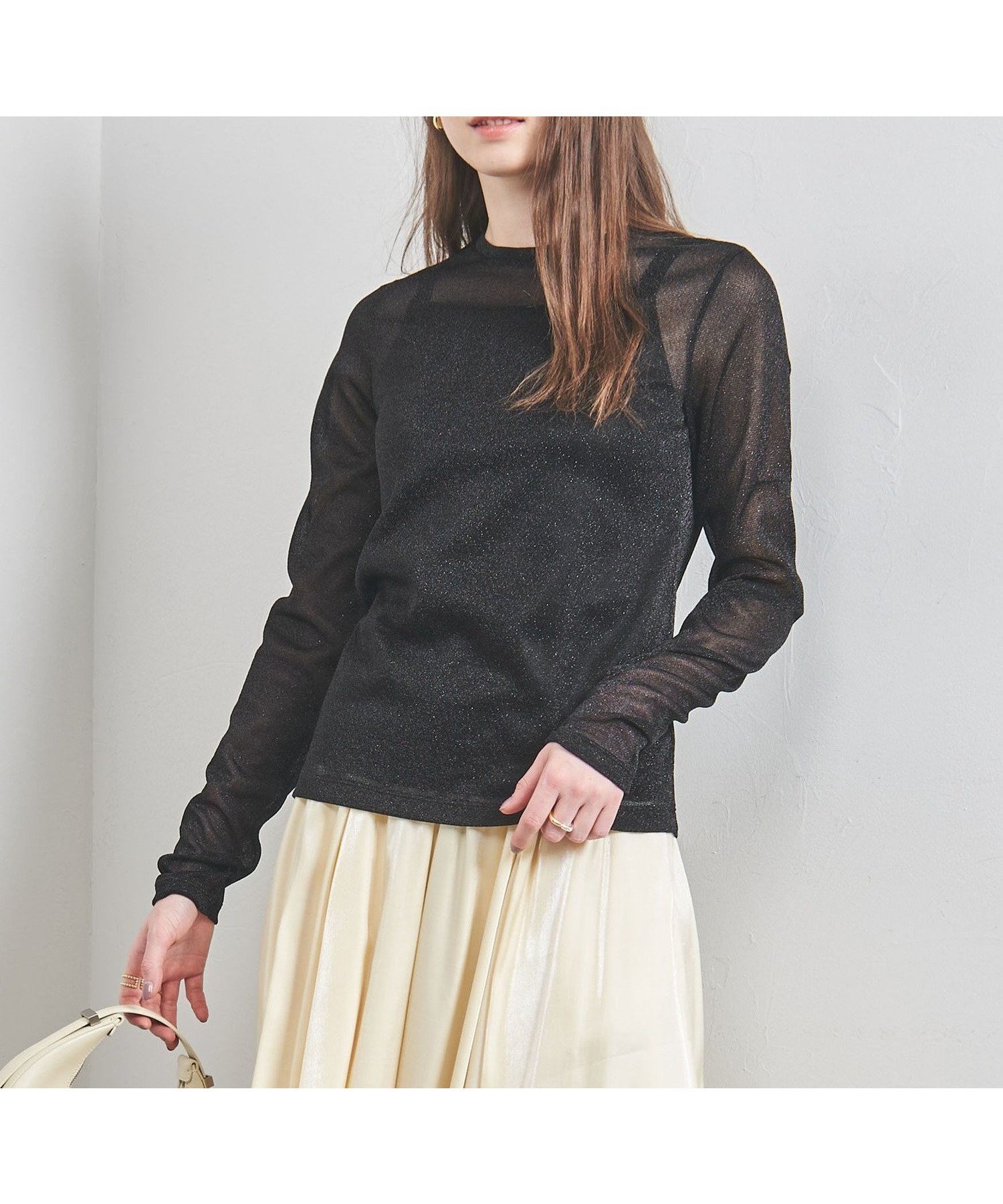 【ユナイテッドアローズ/UNITED ARROWS】のグリッターラメ ジャージー カットソー インテリア・キッズ・メンズ・レディースファッション・服の通販 founy(ファニー) 　ファッション　Fashion　レディースファッション　Fashion for Women　トップス・カットソー　Cut & Sew Tops　カットソー・ベーシックTシャツ　Cut-and-Sewn Tops / Stretch Tees & Basics　インナー　Innerwear　カットソー　Cut and Sewn Top　キャミワンピース　Cami Dress, Slip Dress　コンパクト　Compact, Small Size　シンプル　Simple, Minimal　フィット　Fit, Slim Fit　ベスト　Vest, Waistcoat　エレガント 上品　Elegant　BLACK|ID: prp329100004642432 ipo3291000000033574298
