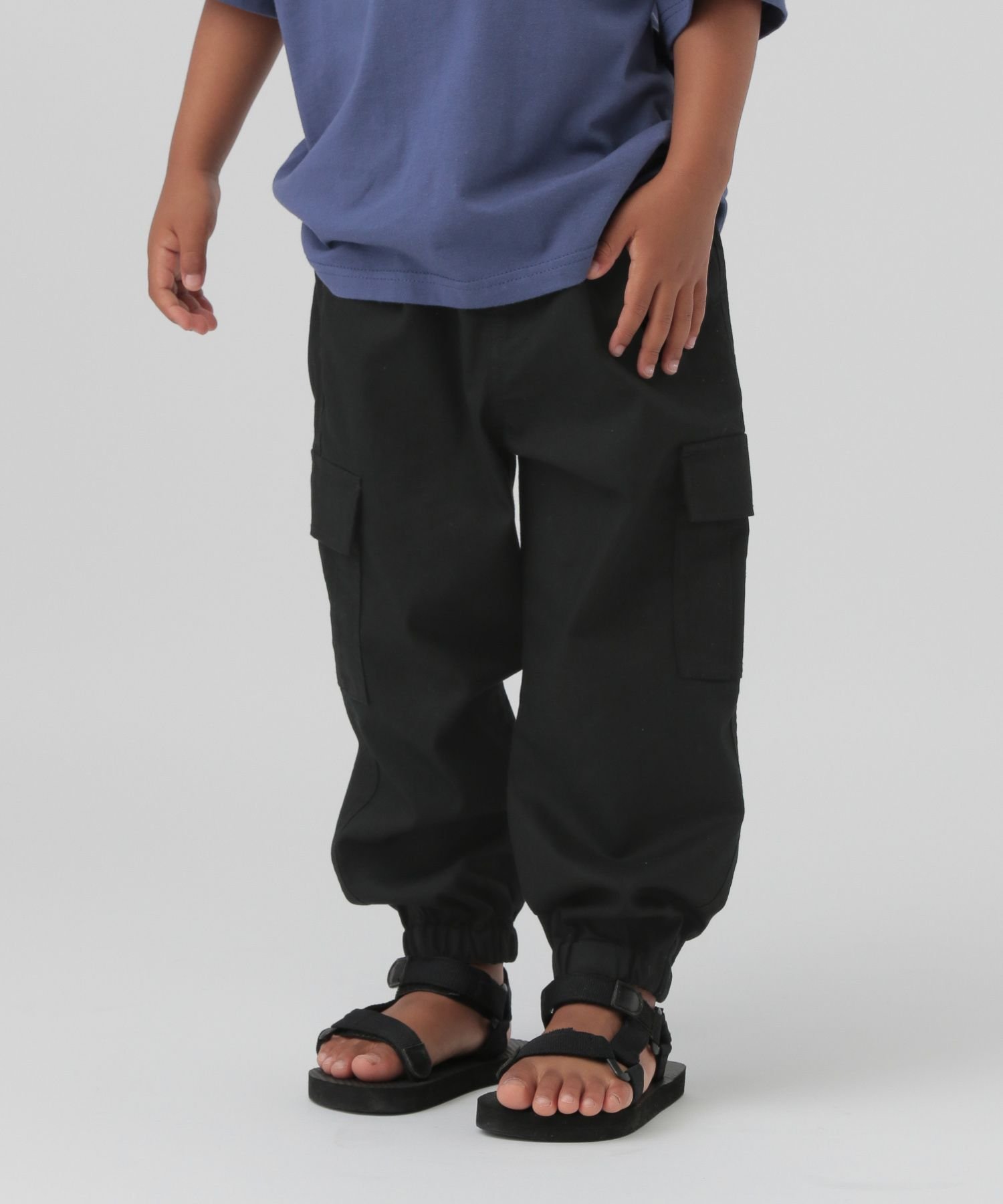 【グローバルワーク/GLOBAL WORK / KIDS】の100-120cm展開/スゴラクストレッチカーゴパンツ/234558 インテリア・キッズ・メンズ・レディースファッション・服の通販 founy(ファニー) 　ファッション　Fashion　キッズファッション　Fashion for Kids　ボトムス　Bottoms　カーゴパンツ　Cargo Pants, Utility Pants　ケミカル　Chemical, Chemical Wash　ストレッチ　Stretch, Stretchy Fabric　ダメージ　Distressed, Destroyed　デニム　Denim, Jeans Material　トレンド　Trend, Trending Now　人気　Popular, Best Seller　ポケット　Pocket, Pocket Detail　ワイド　Wide, Wide Fit　ツイルブラック09|ID: prp329100004643203 ipo3291000000033494442