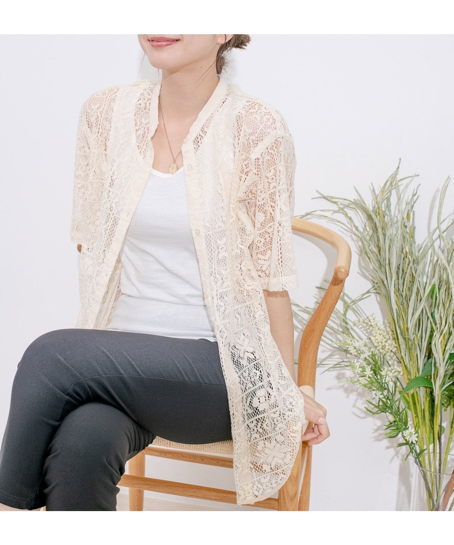 【ジャイロ/JAYRO】のカットレースシャツ インテリア・キッズ・メンズ・レディースファッション・服の通販 founy(ファニー) 　ファッション　Fashion　レディースファッション　Fashion for Women　トップス・カットソー　Cut & Sew Tops　シャツ・ブラウス・オフィスカジュアル　Elegant Blouses & Button-Ups　インナー　Innerwear　シンプル　Simple, Minimal　スラックス　Slacks, Dress Pants　ビッグ　Big, Oversized　ポケット　Pocket, Pocket Detail　レース　Lace, Lace Fabric　エレガント 上品　Elegant　夏　Summer　春　Spring　S/S・春夏　SS, Spring/Summer, Warm Season　オフホワイト(15)|ID: prp329100004643208 ipo3291000000033494503
