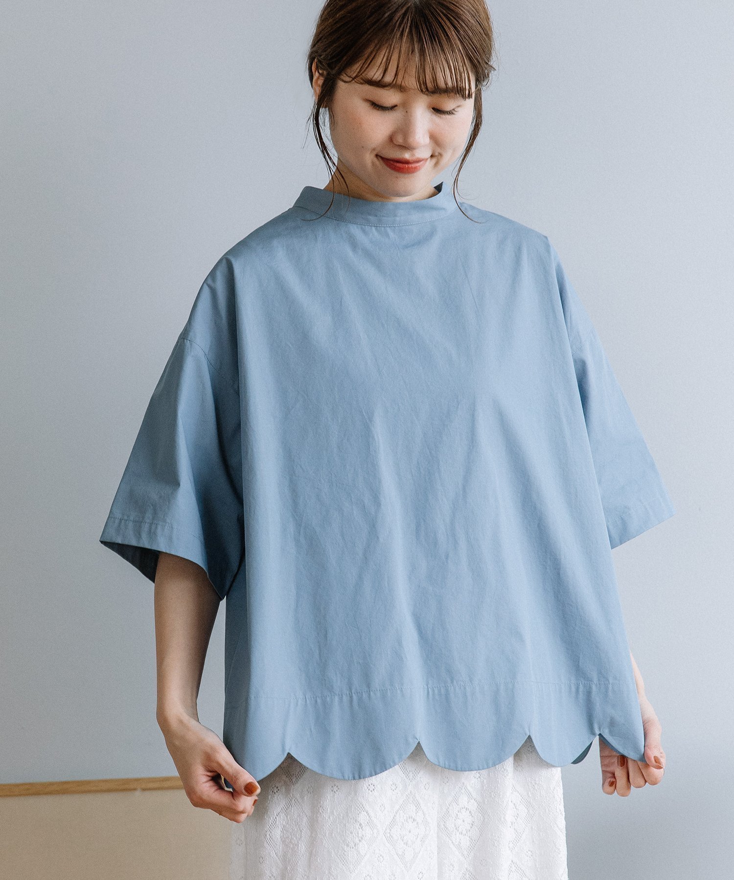 【プードゥドゥ/POU DOU DOU】の2way裾スカラップブラウス インテリア・キッズ・メンズ・レディースファッション・服の通販 founy(ファニー) 　ファッション　Fashion　レディースファッション　Fashion for Women　トップス・カットソー　Cut & Sew Tops　シャツ・ブラウス・オフィスカジュアル　Elegant Blouses & Button-Ups　ギンガム　Gingham, Gingham Fabric　スカラップ　Scallop, Scalloped Edge　ストライプ　Stripe, Striped Pattern　スマート　Smart, Elegant　ドット　Polka Dot, Dot Pattern　定番　Standard, Basic Item　人気　Popular, Best Seller　羽織　Haori, Light Jacket　無地　Plain, Solid Color　リラックス　Relax, Relaxed Fit　ライトブルー|ID: prp329100004643213 ipo3291000000033494567
