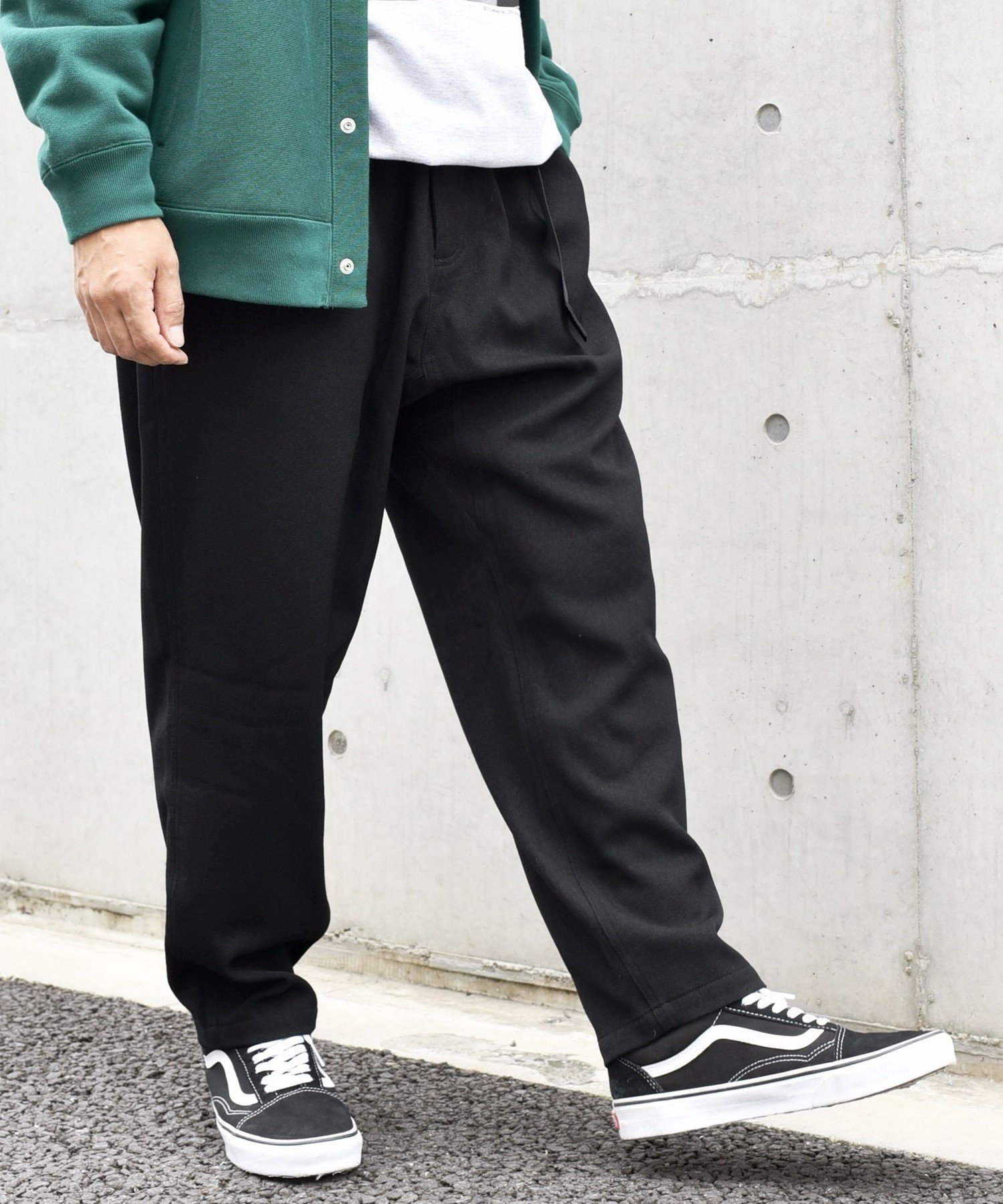 【シップス/SHIPS / MEN】の【SHIPS any別注】GRAMICCI ウールライク ルーズ テーパード パンツ インテリア・キッズ・メンズ・レディースファッション・服の通販 founy(ファニー) 　ファッション　Fashion　メンズファッション　Fashion for Men　ボトムス　Bottoms　アウトドア　Outdoor Clothing　カリフォルニア　California, Cali Style　ストーン　Stone, Gem-Like　テーパード　Tapered, Tapered Pants　パフォーマンス　Performance, Active Function　別注　Limited Edition, Custom Order　ランニング　Running, Running Wear, Activewear, Jogging　ルーズ　Loose, Oversized　エレガント 上品　Elegant　ブラック|ID: prp329100004643393 ipo3291000000033496201