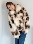 【スナイデル/SNIDEL】のファーショートコート 人気、トレンドファッション・服の通販 founy(ファニー) ファッション Fashion レディースファッション Fashion for Women アウター Coat / Outerwear Collection コート・ロングコート・ピーコート Long Coats, Peacoats & More ウェーブ Wavy Pattern トレンド Trend, Trending Now バランス Balance, Style Balance フェイクファー Faux Fur, Imitation Fur プリント Print, Printed Pattern ポケット Pocket, Pocket Detail ミックス Mix, Mixed Style リュクス Luxury, Elegant, High-End, Chic おすすめ Recommended / Our Picks thumbnail MIX[930]|ID: prp329100004643434 ipo3291000000033496659