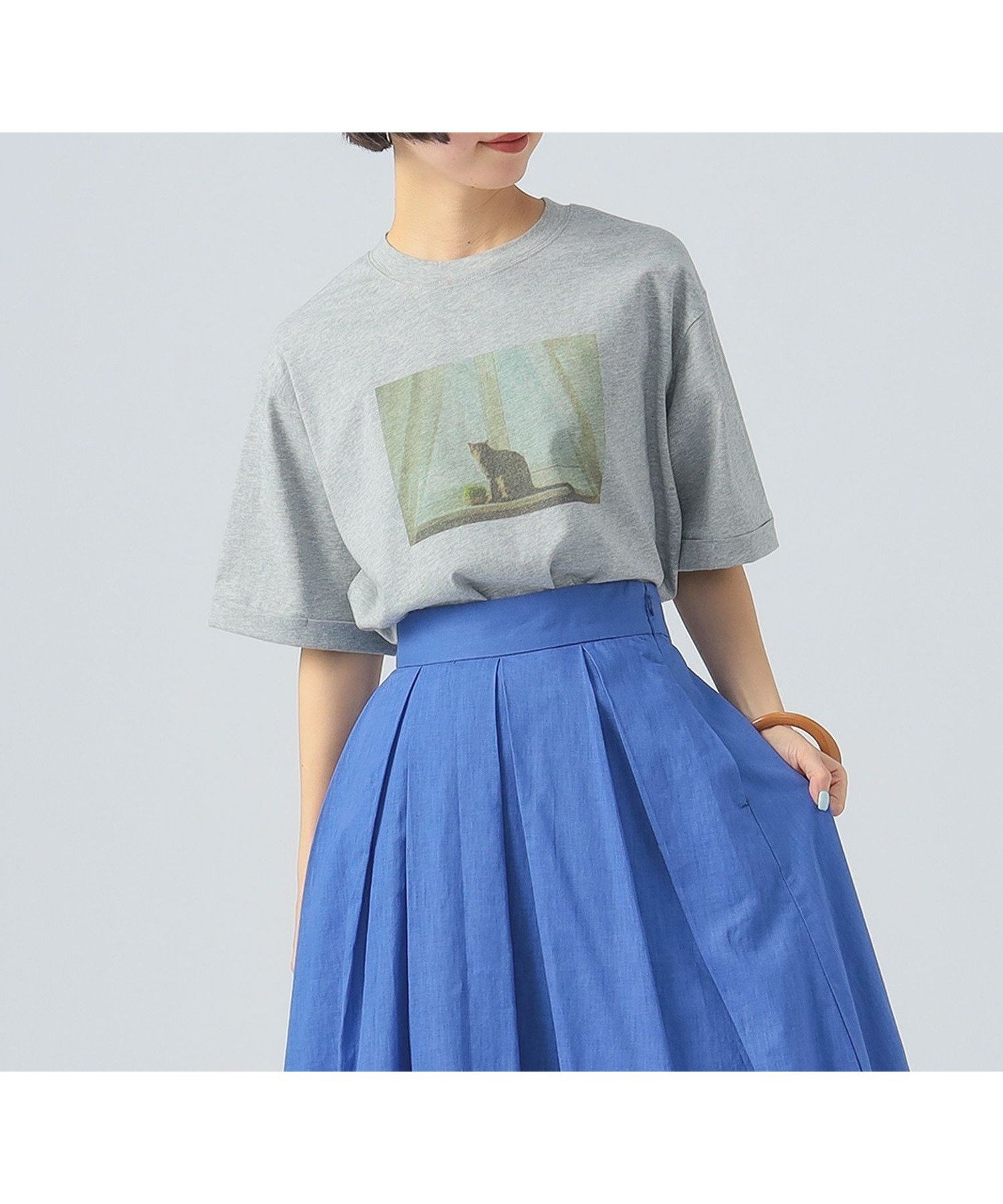 【ビームス ハート/BEAMS HEART】の【洗濯機洗い可】ネコフィルム フォト Tシャツ 25SS 半袖 インテリア・キッズ・メンズ・レディースファッション・服の通販 founy(ファニー) 　ファッション　Fashion　レディースファッション　Fashion for Women　トップス・カットソー　Cut & Sew Tops　シャツ・ブラウス・オフィスカジュアル　Elegant Blouses & Button-Ups　ロングTシャツ・Tシャツ　Longline T-Shirts & Tees　インナー　Innerwear　ウェーブ　Wavy Pattern　ジャケット　Jacket, Outerwear　デニム　Denim, Jeans Material　ネコ　Cat, Feline Motif　フィット　Fit, Slim Fit　フェミニン　Feminine, Girly　フロント　Front, Front Design　プリント　Print, Printed Pattern　半袖　Short Sleeve, Half Sleeve　リラックス　Relax, Relaxed Fit　ロング　Long, Long-Length　ワンポイント　One Point, Statement Accent　おすすめ　Recommended / Our Picks　2025年　2025　2025春夏・S/S　Spring/Summer 2025 SS25　TOP GREY|ID: prp329100004643472 ipo3291000000033497094