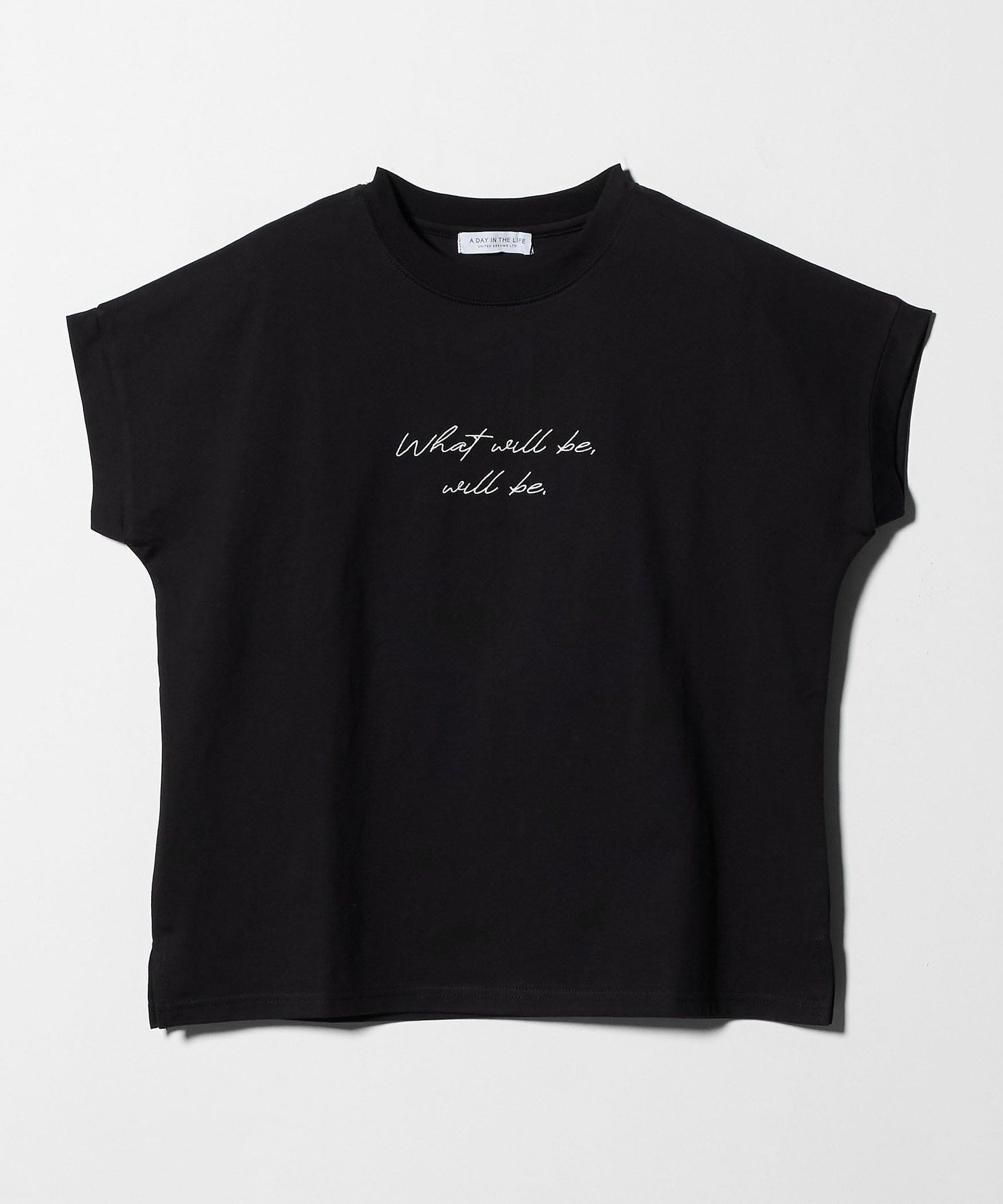【ユナイテッドアローズ/UNITED ARROWS】のサイロ エンブロイダリーTシャツ A DAY IN THE LIFE インテリア・キッズ・メンズ・レディースファッション・服の通販 founy(ファニー) 　ファッション　Fashion　レディースファッション　Fashion for Women　トップス・カットソー　Cut & Sew Tops　シャツ・ブラウス・オフィスカジュアル　Elegant Blouses & Button-Ups　ロングTシャツ・Tシャツ　Longline T-Shirts & Tees　エンブロイダリー　Embroidery Design　カットソー　Cut and Sewn Top　コンパクト　Compact, Small Size　サンダル　Sandals, Summer Shoes　シンプル　Simple, Minimal　スラックス　Slacks, Dress Pants　スリーブ　Sleeve, Long Sleeve / Short Sleeve　フレンチ　French, French Style　フロント　Front, Front Design　リゾート　Resort, Vacation Style　エレガント 上品　Elegant　BLACK|ID: prp329100004643506 ipo3291000000033624889