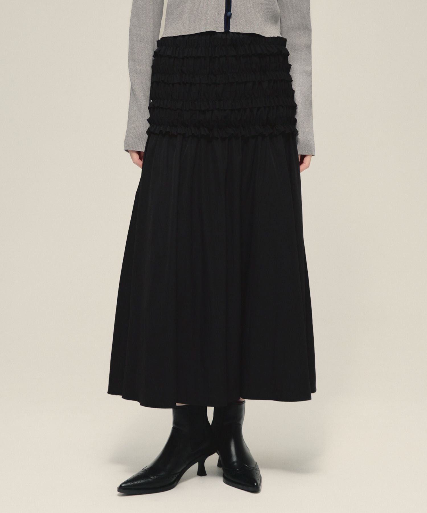 【ジーナシス/JEANASiS】のFrill Shirring Skirt インテリア・キッズ・メンズ・レディースファッション・服の通販 founy(ファニー) 　ファッション　Fashion　レディースファッション　Fashion for Women　スカート　Skirts　スウェット / スエット　Sweatshirt, Sweatwear　ダウン　Down, Puffer　フリル　Frill, Ruffle　フレア　Flare, Flared　ロング　Long, Long-Length　エレガント 上品　Elegant　ブラック|ID: prp329100004643780 ipo3291000000033502461