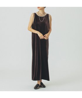 【ローズバッド/ROSE BUD】のVELOUR TANK DRESS 人気、トレンドファッション・服の通販 founy(ファニー) ファッション Fashion レディースファッション Fashion for Women トップス・カットソー Cut & Sew Tops ベロアトップス Velour Tops / Velvet-Look Items ワンピース Dresses フォーマル・パーティードレス・結婚式用ドレス Elegant & Casual Dresses インナー Innerwear 秋 Autumn カーディガン Cardigan, Knitwear シンプル Simple, Minimal ジャケット Jacket, Outerwear スニーカー Sneakers, Trainers ノースリーブ Sleeveless, No-Sleeve パイピング Piping, Trim Design ベロア Velour, Soft Velvet ロング Long, Long-Length 夏 Summer エレガント 上品 Elegant |ID:prp329100004644015
