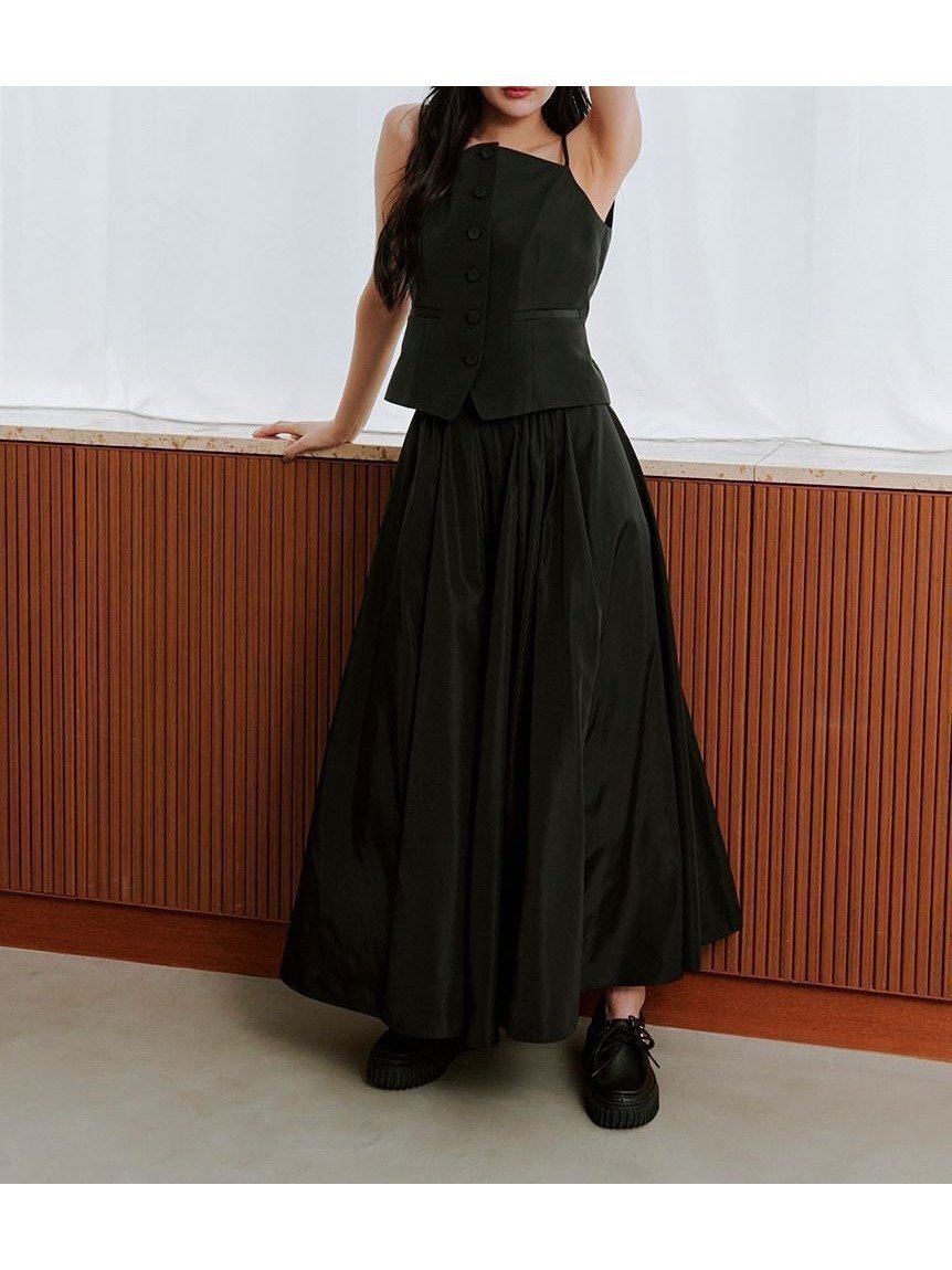 【スナイデル/SNIDEL】のキャミジレセットスカート インテリア・キッズ・メンズ・レディースファッション・服の通販 founy(ファニー) 　ファッション　Fashion　レディースファッション　Fashion for Women　アウター　Coat / Outerwear Collection　エレガント 上品　Elegant　キャミソール　Camisole, Spaghetti Strap Top　今季　This Season, Current Season　シャーリング　Shirring, Ruched　シンプル　Simple, Minimal　ストレート　Straight, Straight Cut　スーツ　Suit, Formalwear　トレンド　Trend, Trending Now　フィット　Fit, Slim Fit　フレア　Flare, Flared　フロント　Front, Front Design　ポケット　Pocket, Pocket Detail　リュクス　Luxury, Elegant, High-End, Chic　おすすめ　Recommended / Our Picks　BLK[009]|ID: prp329100004644055 ipo3291000000033504708