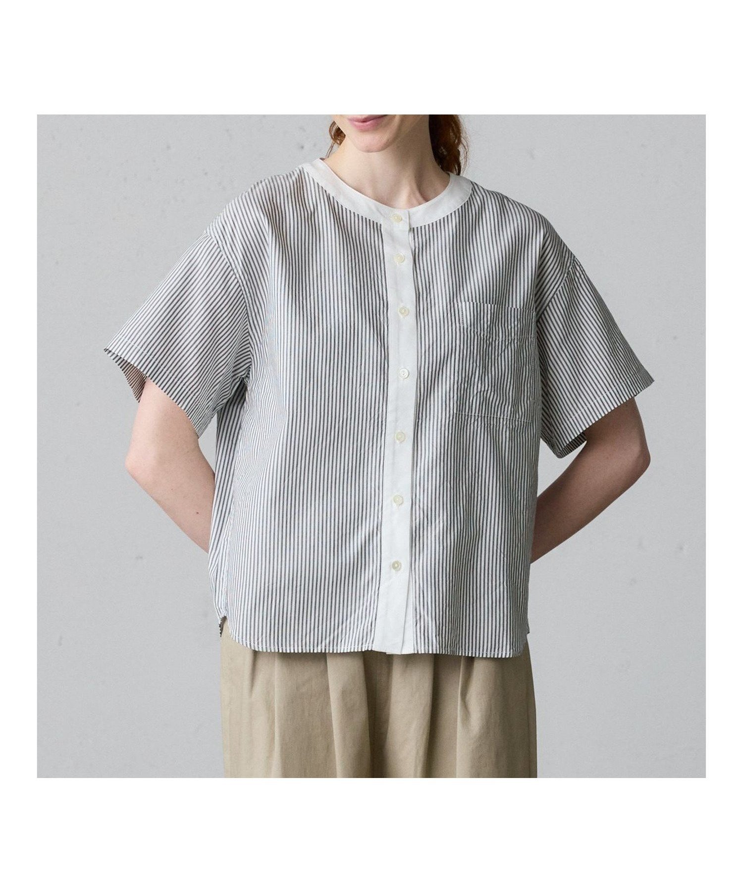 【マーコート/MARcourt】のMidiUmi クレリックストライプシャツ 人気、トレンドファッション・服の通販 founy(ファニー) 　ファッション　Fashion　レディースファッション　Fashion for Women　トップス・カットソー　Cut & Sew Tops　シャツ・ブラウス・オフィスカジュアル　Elegant Blouses & Button-Ups　ストライプ　Stripe, Striped Pattern　フロント　Front, Front Design　ポケット　Pocket, Pocket Detail　人気　Popular, Best Seller　 other-1|ID: prp329100004644126 ipo3291000000033506159