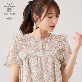 【ローズティアラ/Rose Tiara】のRose Tiara with LIBERTY / フリルブラウス 人気、トレンドファッション・服の通販 founy(ファニー) ファッション Fashion レディースファッション Fashion for Women トップス・カットソー Cut & Sew Tops シャツ・ブラウス・オフィスカジュアル Elegant Blouses & Button-Ups フェミニン Feminine, Girly フリル Frill, Ruffle プリント Print, Printed Pattern 切替 Switching, Contrast Panel |ID:prp329100004644352