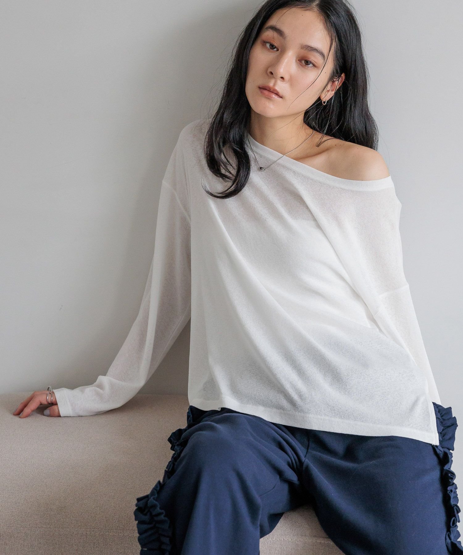 【ローリーズファーム/LOWRYS FARM】のUSEFULシアープルオーバー インテリア・キッズ・メンズ・レディースファッション・服の通販 founy(ファニー)  ファッション Fashion レディースファッション Fashion for Women トップス・カットソー Cut & Sew Tops カジュアルプルオーバー・ニットトップス Pullovers & Knit Tops / Casual Pullovers インナー Innerwear キャミワンピース Cami Dress, Slip Dress シアー Sheer, See-Through シンプル Simple, Minimal トレンド Trend, Trending Now ワイド Wide, Wide Fit 長袖 Long Sleeve, Full Sleeve ホワイト|ID: prp329100004644709 ipo3291000000034253372