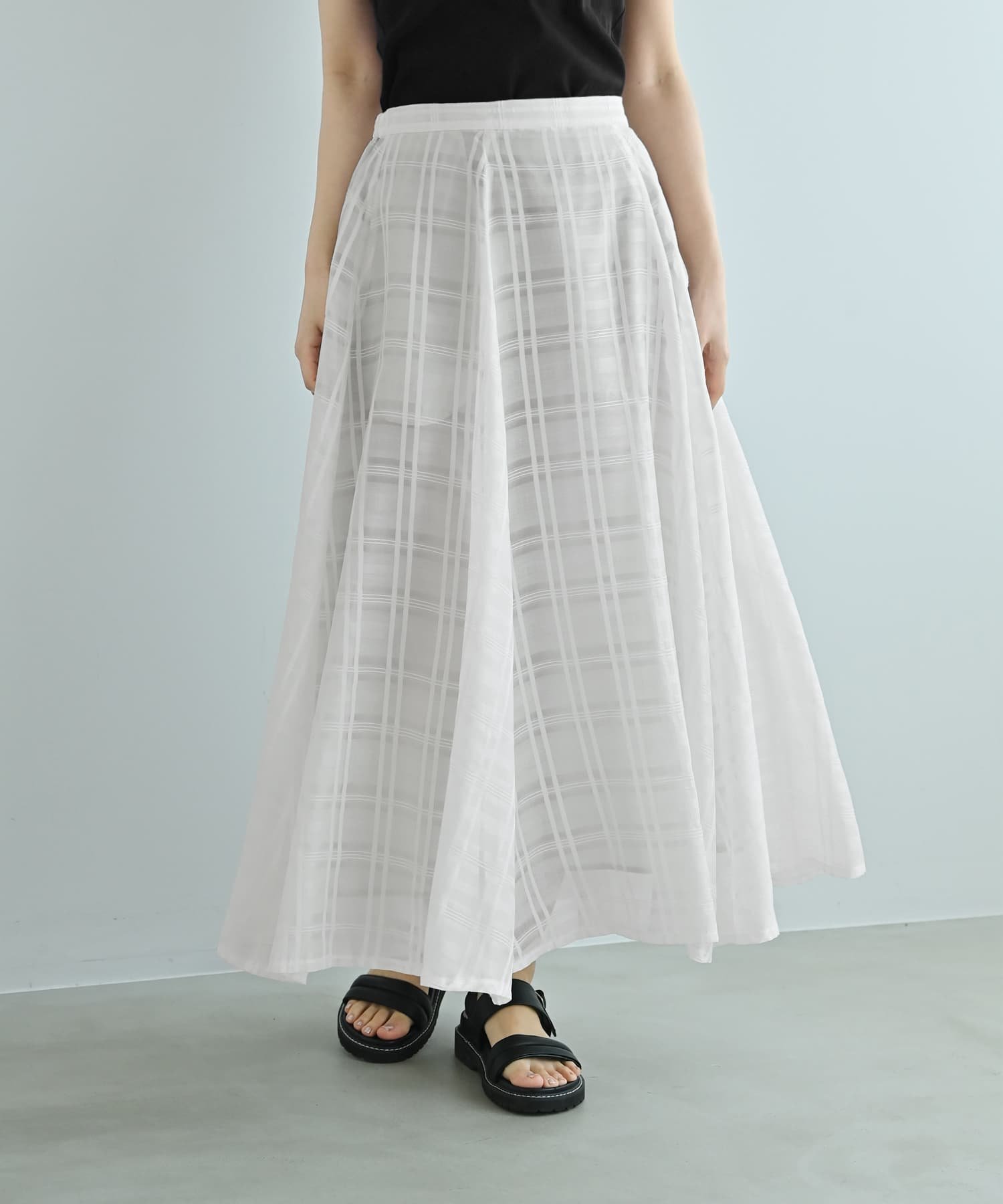 【スタイルデリ/STYLE DELI】の【Kana Oyama*BLK001】シアーチェックスカート/DELI size インテリア・キッズ・メンズ・レディースファッション・服の通販 founy(ファニー) 　ファッション　Fashion　レディースファッション　Fashion for Women　スカート　Skirts　エアリー　Airy Texture　オーガンジー　Organza Fabric　くるぶし　Ankle-Length　ギャザー　Gathered, Ruffled　クール　Cool, Chic　コラボ　Collaboration, Collab　コレクション　Collection, Seasonal Line　コンパクト　Compact, Small Size　軽量　Lightweight, Ultra Light　シアー　Sheer, See-Through　ジャケット　Jacket, Outerwear　スニーカー　Sneakers, Trainers　タイツ　Tights, Legwear　チェック　Check, Plaid, Tartan　パターン　Pattern, Design Print　パーカー　Hoodie, Parka　フォルム　Silhouette, Form　フラット　Flat, Flat Shoes　プリント　Print, Printed Pattern　ペチコート　Petticoat, Underskirt　ポケット　Pocket, Pocket Detail　マキシ　Maxi, Full Length　ループ　Loop, Loop Knit　冬　Winter / This Winter　A/W・秋冬　Autumn/Winter　夏　Summer　ホワイト|ID: prp329100004644838 ipo3291000000033517681