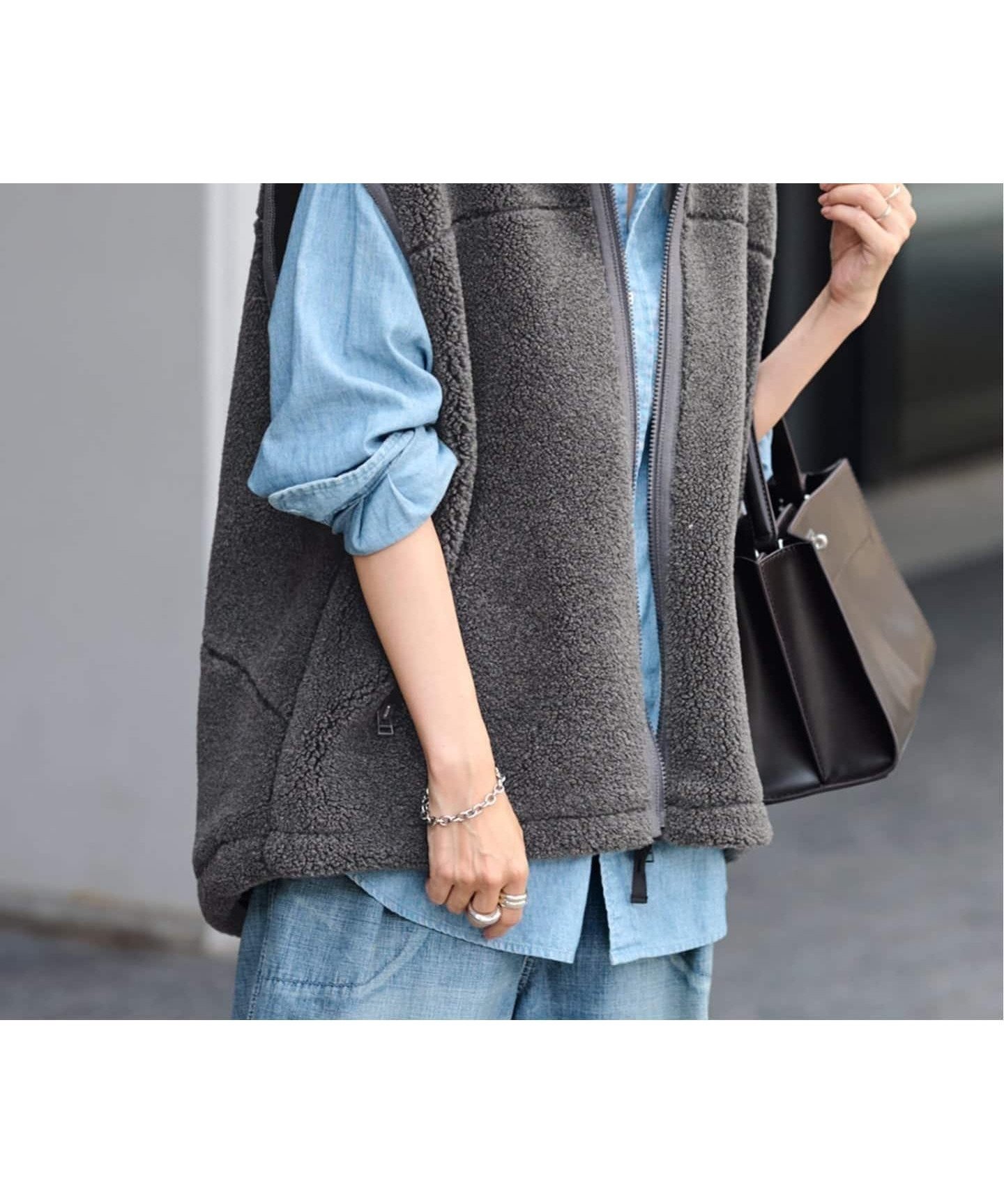 【フレームワーク/FRAMeWORK】のウールボアベスト 人気、トレンドファッション・服の通販 founy(ファニー) 　ファッション　Fashion　レディースファッション　Fashion for Women　アウター　Coat / Outerwear Collection　トップス・カットソー　Cut & Sew Tops　ベスト&ジレ / 重ね着スタイル　Vests & Gilets　スウェット / スエット　Sweatshirt, Sweatwear　スタンド　Stand Collar, Upright Stand　ストレート　Straight, Straight Cut　スポーティ　Sporty, Casual Athletic　ベスト　Vest, Waistcoat　冬　Winter / This Winter　 other-1|ID: prp329100004644884 ipo3291000000033609616