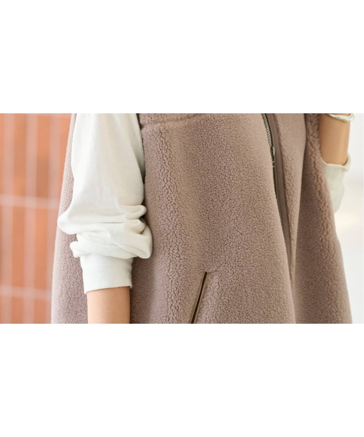 【フレームワーク/FRAMeWORK】のウールボアベスト インテリア・キッズ・メンズ・レディースファッション・服の通販 founy(ファニー) 　ファッション　Fashion　レディースファッション　Fashion for Women　アウター　Coat / Outerwear Collection　トップス・カットソー　Cut & Sew Tops　ベスト&ジレ / 重ね着スタイル　Vests & Gilets　スウェット / スエット　Sweatshirt, Sweatwear　スタンド　Stand Collar, Upright Stand　ストレート　Straight, Straight Cut　スポーティ　Sporty, Casual Athletic　ベスト　Vest, Waistcoat　冬　Winter / This Winter　ベージュ|ID: prp329100004644884 ipo3291000000033609620