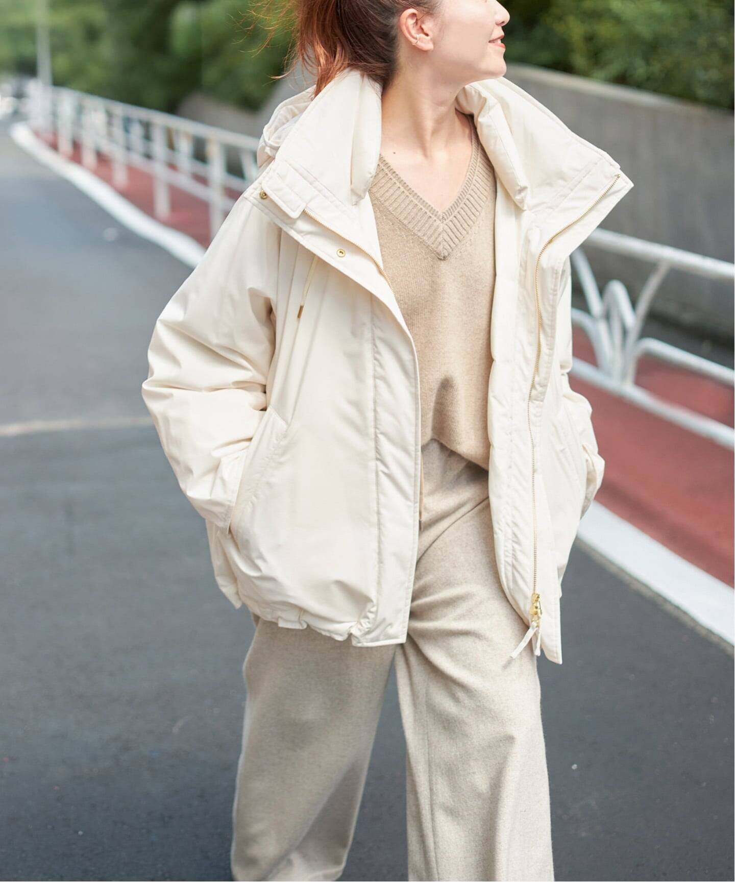 【スピック&スパン/Spick & Span】の2WAY撥水ダウンハーフコート インテリア・キッズ・メンズ・レディースファッション・服の通販 founy(ファニー) 　ファッション　Fashion　レディースファッション　Fashion for Women　アウター　Coat / Outerwear Collection　コート・ロングコート・ピーコート　Long Coats, Peacoats & More　今季　This Season, Current Season　ショート　Short, Short Length　スタンド　Stand Collar, Upright Stand　ダウン　Down, Puffer　ハーフ　Half, Half-Length　バランス　Balance, Style Balance　防寒　Cold Protection, Winter-Ready　ライニング　Inner Lining, Inner Fabric, Lined　ロング　Long, Long-Length　冬　Winter / This Winter　エレガント 上品　Elegant　ビジネス 仕事 通勤　Business / Work / Commuting　ホワイト|ID: prp329100004644889 ipo3291000000034116976