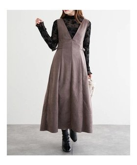 【ルディックパーク/LUDIC PARK】のバックリボンスエードポンチジャンパースカート 人気、トレンドファッション・服の通販 founy(ファニー) ファッション Fashion レディースファッション Fashion for Women スカート Skirts インナー Innerwear タートルネック Turtleneck, High Neck フェミニン Feminine, Girly フレア Flare, Flared ポケット Pocket, Pocket Detail リボン Ribbon, Bow 冬 Winter / This Winter 秋 Autumn |ID:prp329100004644924