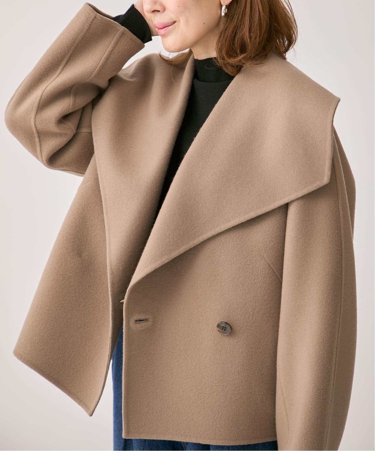 【ヴェルメイユ パー イエナ/VERMEIL par iena】のショールコート インテリア・キッズ・メンズ・レディースファッション・服の通販 founy(ファニー) 　ファッション　Fashion　レディースファッション　Fashion for Women　アウター　Coat / Outerwear Collection　コート・ロングコート・ピーコート　Long Coats, Peacoats & More　2025年　2025　2025-2026秋冬・A/W　Autumn/Winter 2025–26 AW25–26　なめらか　Smooth, Silky Texture　ショルダー　Shoulder, Shoulder Strap　ショート　Short, Short Length　ショール　Shawl, Wrap　シンプル　Simple, Minimal　ドロップ　Drop Shoulder, Dropped Style　フェミニン　Feminine, Girly　リラックス　Relax, Relaxed Fit　別注　Limited Edition, Custom Order　ベージュ|ID: prp329100004645079 ipo3291000000033520413
