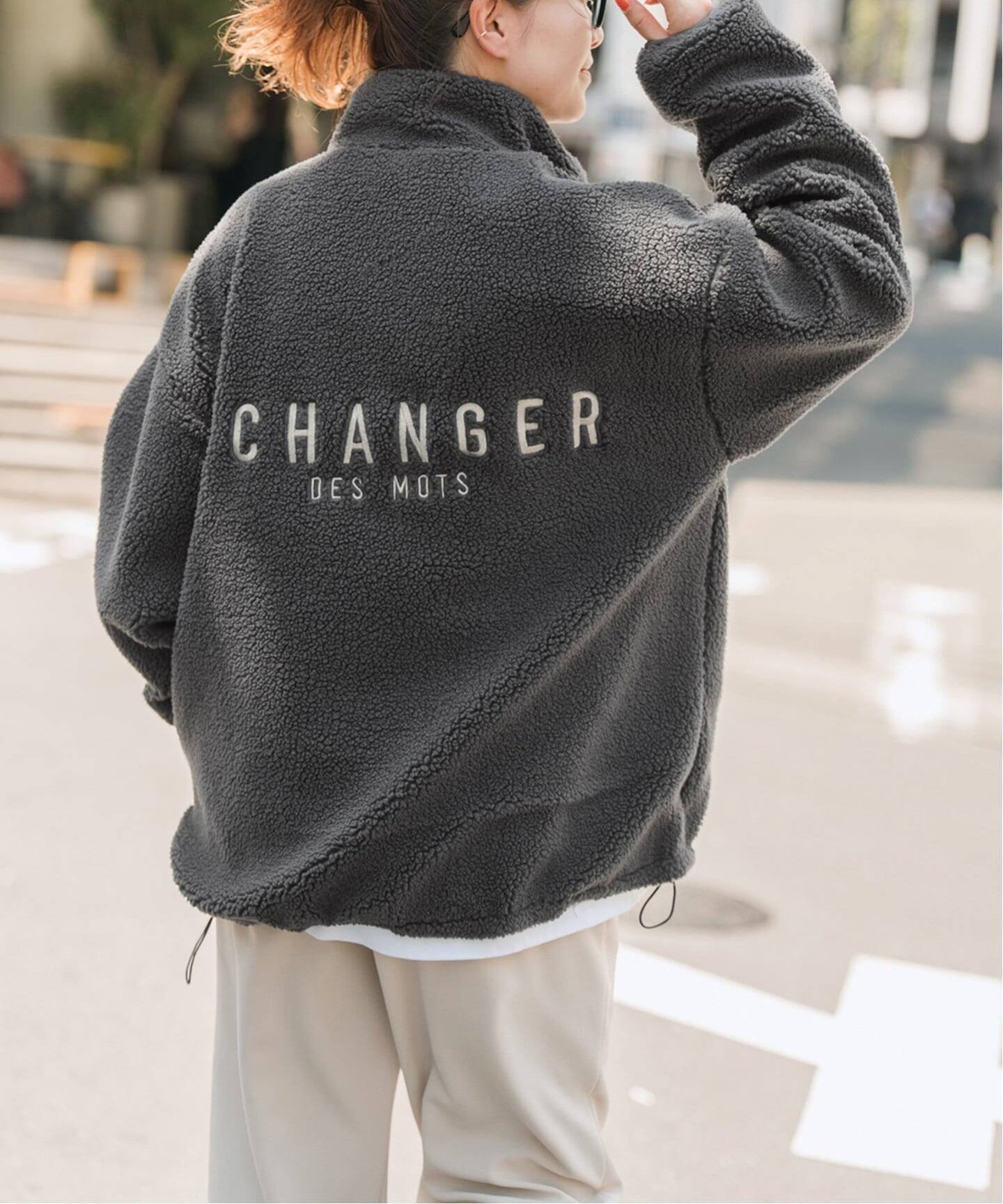 【スピック&スパン/Spick & Span】のリバーシブルボアブルゾン 人気、トレンドファッション・服の通販 founy(ファニー) 　ファッション　Fashion　レディースファッション　Fashion for Women　アウター　Coat / Outerwear Collection　ブルゾンジャケット・スポーティアウター　Blouson Jackets　タフタ　Taffeta, Structured Fabric　ブルゾン　Blouson, Bomber Jacket　ポケット　Pocket, Pocket Detail　リバーシブル　Reversible, Two-Sided　リラックス　Relax, Relaxed Fit　エレガント 上品　Elegant　冬　Winter / This Winter　 other-1|ID: prp329100004645083 ipo3291000000033847394