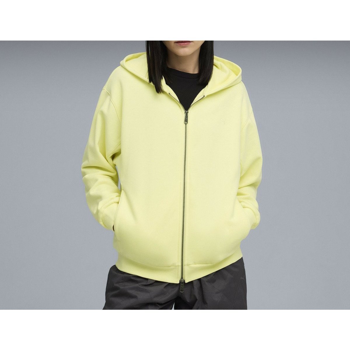 【プーマ/PUMA】のウィメンズ ヨナ フルジップ フーディ インテリア・キッズ・メンズ・レディースファッション・服の通販 founy(ファニー) 　ファッション　Fashion　レディースファッション　Fashion for Women　コレクション　Collection, Seasonal Line　スポーツ　Sports, Activewear　テーラード　Tailored, Tailored Fit　フィット　Fit, Slim Fit　フレンチ　French, French Style　ポケット　Pocket, Pocket Detail　メタリック　Metallic, Shiny Finish　定番　Standard, Basic Item　Gold Moon|ID: prp329100004645139 ipo3291000000033521250