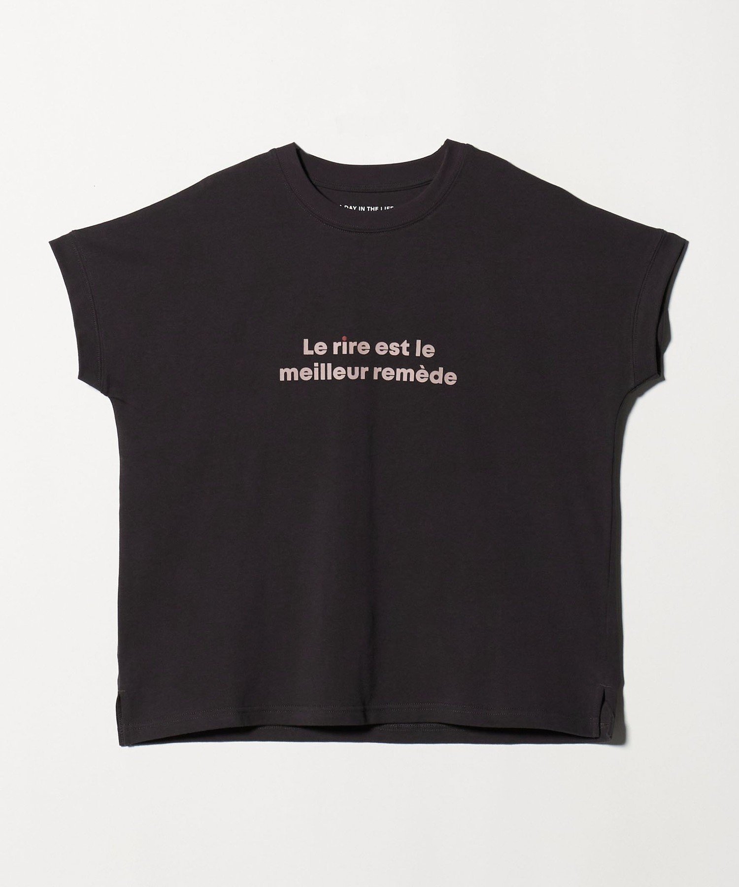 【ユナイテッドアローズ/UNITED ARROWS】のクリニクラウン ロゴTシャツ A DAY IN THE LIFE インテリア・キッズ・メンズ・レディースファッション・服の通販 founy(ファニー) 　ファッション　Fashion　レディースファッション　Fashion for Women　トップス・カットソー　Cut & Sew Tops　シャツ・ブラウス・オフィスカジュアル　Elegant Blouses & Button-Ups　ロングTシャツ・Tシャツ　Longline T-Shirts & Tees　シンプル　Simple, Minimal　スラックス　Slacks, Dress Pants　フレア　Flare, Flared　フレンチ　French, French Style　プリント　Print, Printed Pattern　夏　Summer　DK.GRAY|ID: prp329100004645188 ipo3291000000033522286