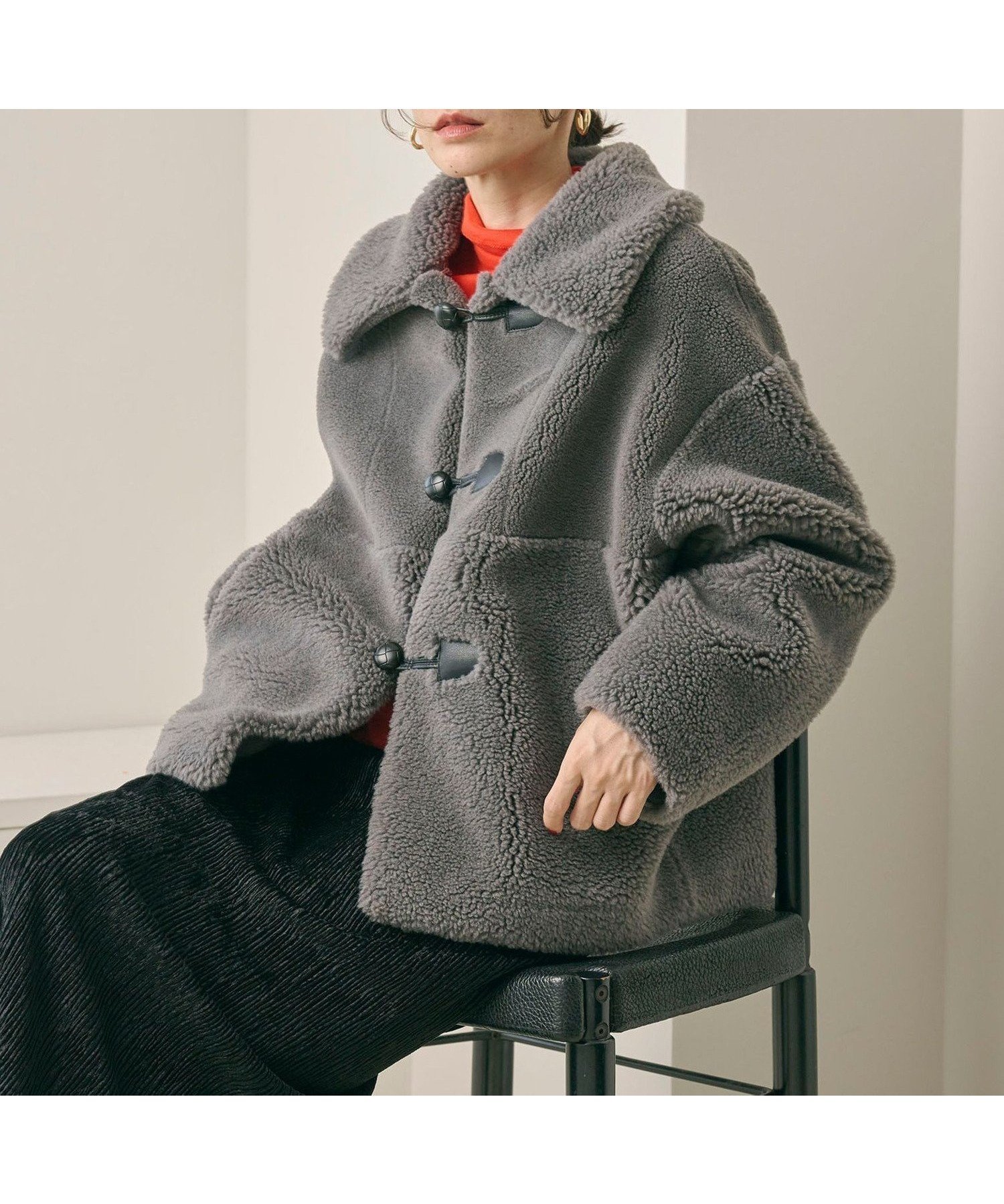 【ビューティ&ユース ユナイテッドアローズ/BEAUTY&YOUTH / UNITED ARROWS】の【WEB限定】ボア*フェイクムートン ループボタンジャケット 2WAY インテリア・キッズ・メンズ・レディースファッション・服の通販 founy(ファニー) 　ファッション　Fashion　レディースファッション　Fashion for Women　アウター　Coat / Outerwear Collection　レディースジャケット・軽アウター　Jackets　ショート　Short, Short Length　シンプル　Simple, Minimal　スプリング　Spring, Spring Collection　トレンド　Trend, Trending Now　バスケット　Basket, Basket Bag　パッチ　Patch, Appliqué　フェイクムートン　Faux Shearling, Faux Mouton　ベスト　Vest, Waistcoat　マキシ　Maxi, Full Length　リバーシブル　Reversible, Two-Sided　ループ　Loop, Loop Knit　ワイド　Wide, Wide Fit　おすすめ　Recommended / Our Picks　DK.GRAY|ID: prp329100004645687 ipo3291000000033608958