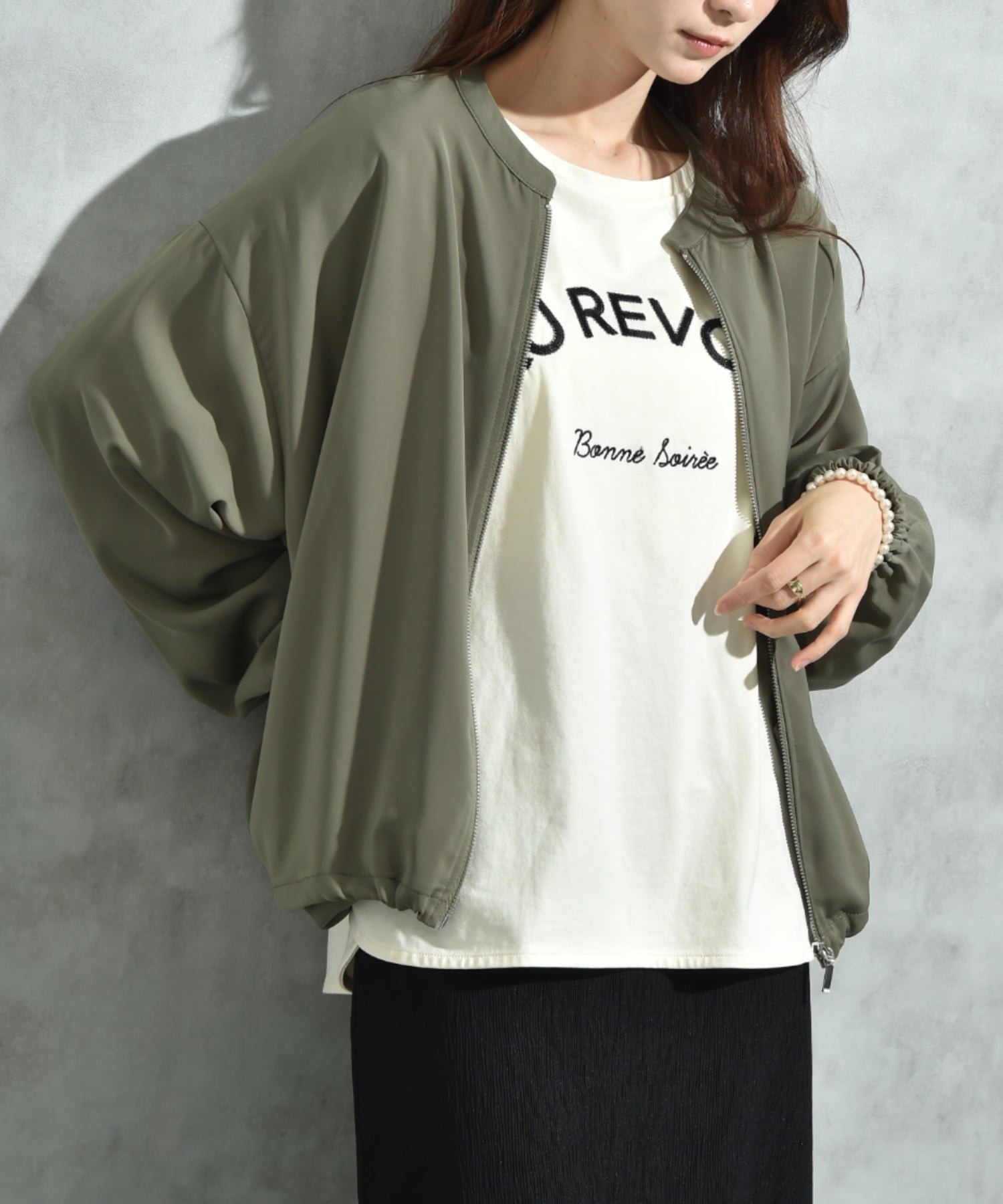 【インタープラネット/INTERPLANET】の【UV/撥水】ダブルクロスノーカラーブルゾン 人気、トレンドファッション・服の通販 founy(ファニー) 　ファッション　Fashion　レディースファッション　Fashion for Women　アウター　Coat / Outerwear Collection　ブルゾンジャケット・スポーティアウター　Blouson Jackets　洗える　Machine Washable　シンプル　Simple, Minimal　ダブル　Double, Double-Breasted　ドレープ　Drape, Draping Fabric　ブルゾン　Blouson, Bomber Jacket　ベーシック　Basic, Essential　羽織　Haori, Light Jacket　エレガント 上品　Elegant　ビジネス 仕事 通勤　Business / Work / Commuting　 other-1|ID: prp329100004645826 ipo3291000000033799400