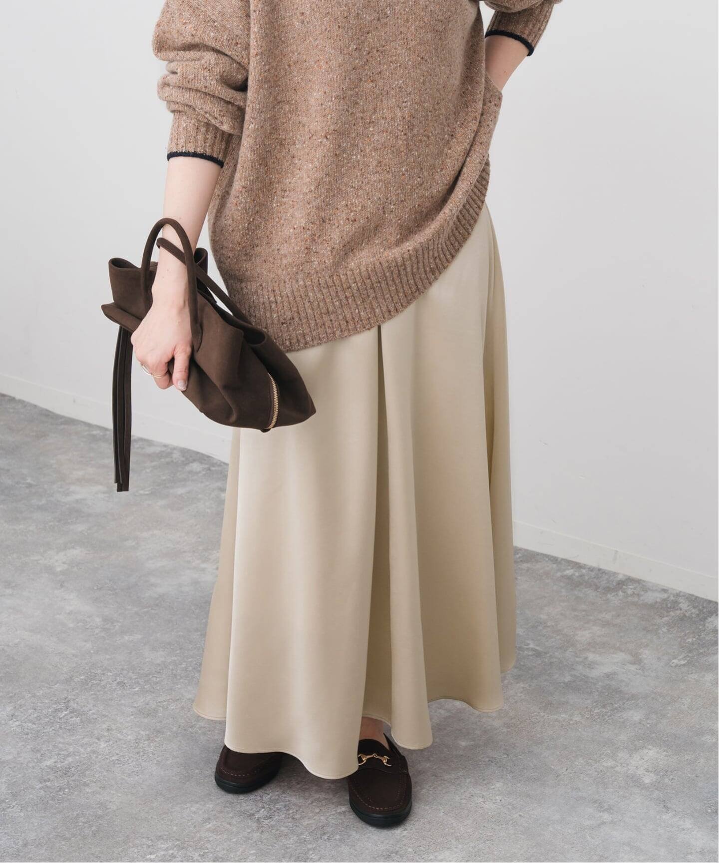 【スピック&スパン/Spick & Span】のサテンフレアスカート インテリア・キッズ・メンズ・レディースファッション・服の通販 founy(ファニー) 　ファッション　Fashion　レディースファッション　Fashion for Women　スカート　Skirts　Aライン・フレアスカート　A-Line & Flared Skirts　サテン　Satin, Glossy Fabric　シンプル　Simple, Minimal　パターン　Pattern, Design Print　フレア　Flare, Flared　エレガント 上品　Elegant　ベージュ|ID: prp329100004646046 ipo3291000000033533058