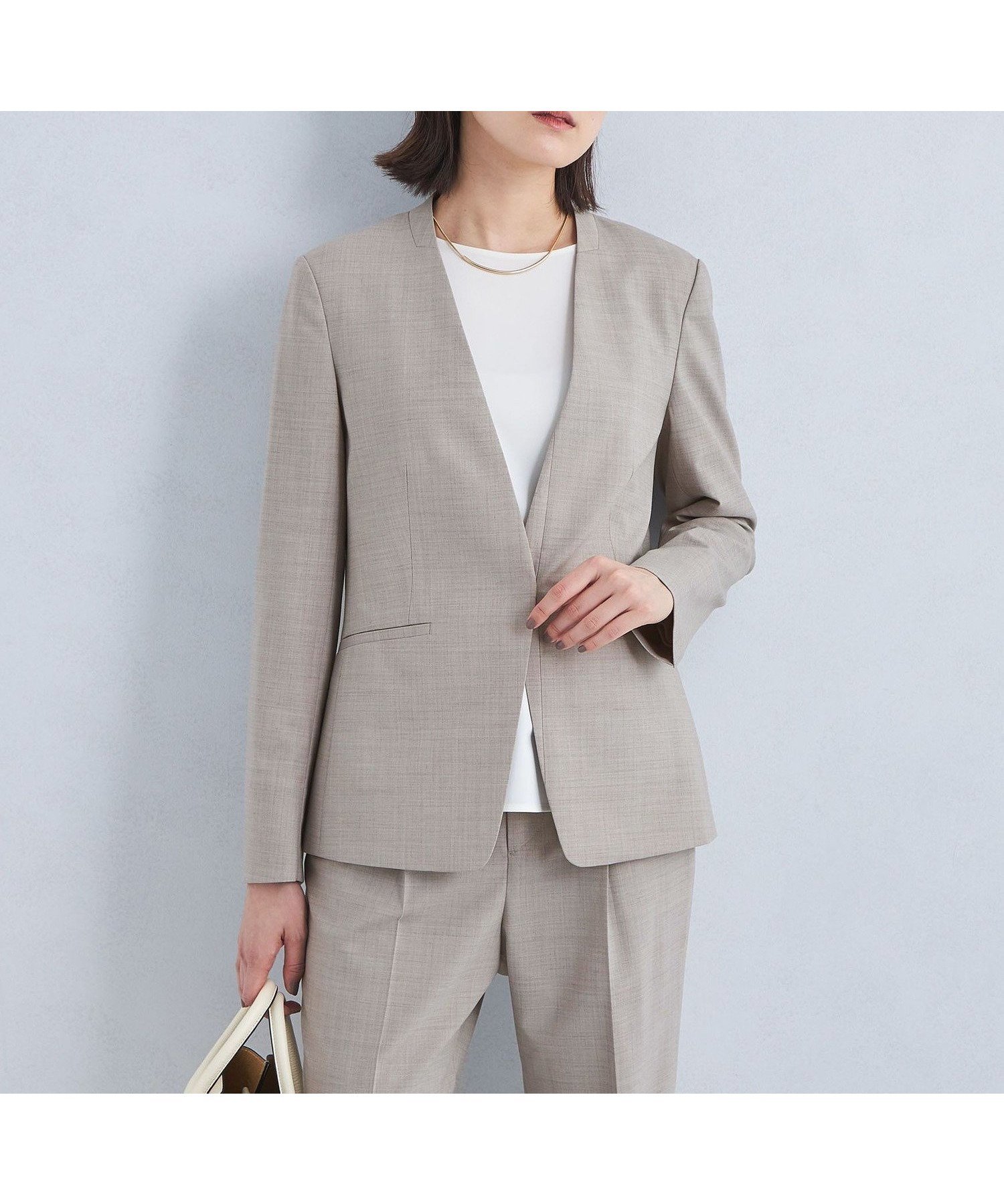 【ユナイテッドアローズ/UNITED ARROWS】のカチリラ ノーラペル ジャケット -ウォッシャブル・ストレッチ・防シワ- インテリア・キッズ・メンズ・レディースファッション・服の通販 founy(ファニー) 　ファッション　Fashion　レディースファッション　Fashion for Women　アウター　Coat / Outerwear Collection　レディースジャケット・軽アウター　Jackets　春　Spring　キュプラ　Cupro, Eco Fabric　シンプル　Simple, Minimal　ジャケット　Jacket, Outerwear　ストレッチ　Stretch, Stretchy Fabric　ストレート　Straight, Straight Cut　スリット　Slit, Slit Detail　セットアップ　Set-Up, Coordinated Outfit　ダブル　Double, Double-Breasted　定番　Standard, Basic Item　ハイネック　High Neck, Mock Neck　バランス　Balance, Style Balance　ボトム　Bottoms, Lower Wear　ポケット　Pocket, Pocket Detail　リラックス　Relax, Relaxed Fit　冬　Winter / This Winter　アウトレット　Outlet / Clearance　おすすめ　Recommended / Our Picks　ビジネス 仕事 通勤　Business / Work / Commuting　BEIGE|ID: prp329100004646076 ipo3291000000034477309