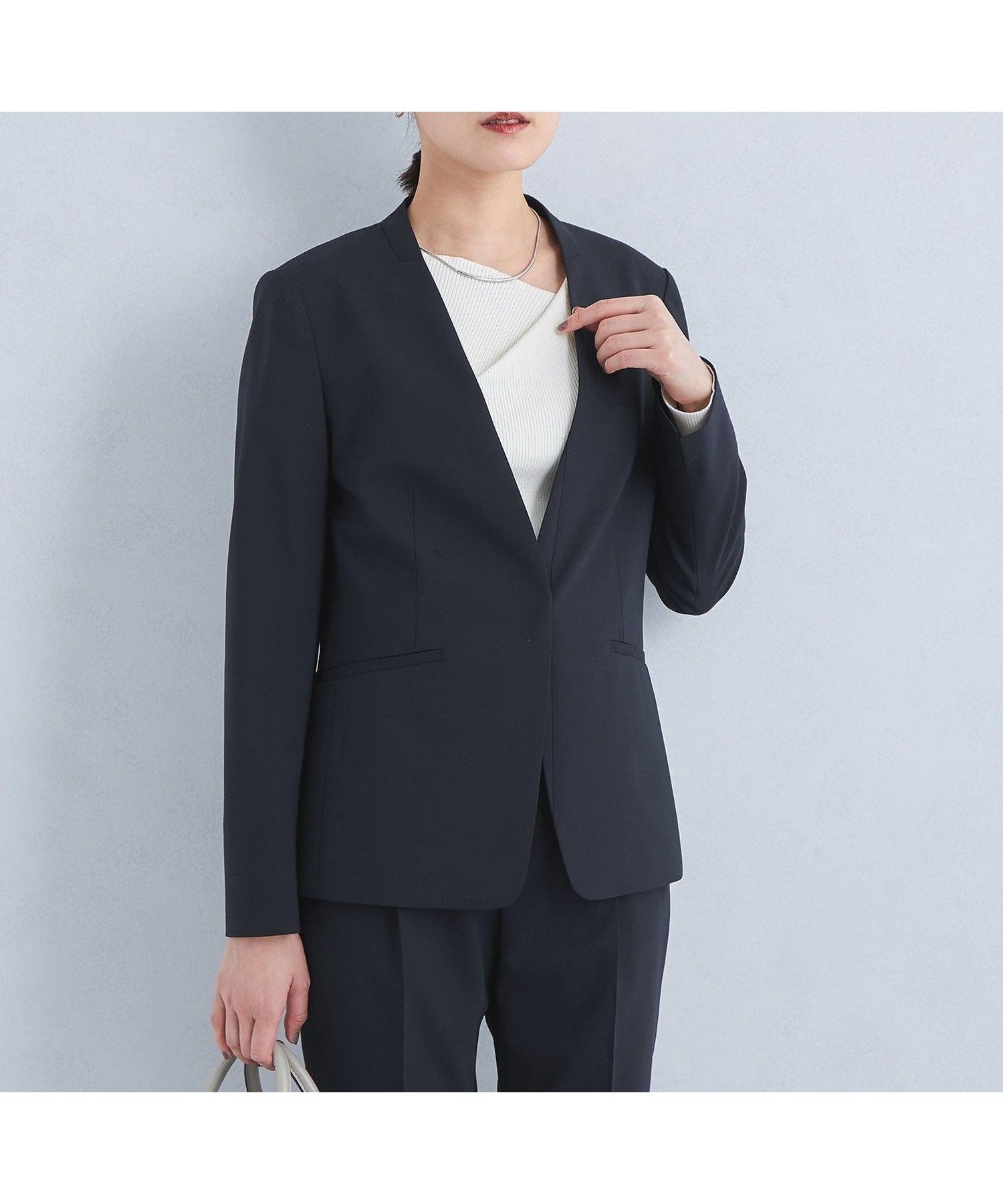 【ユナイテッドアローズ/UNITED ARROWS】のカチリラ ノーラペル ジャケット -ウォッシャブル・ストレッチ・防シワ- インテリア・キッズ・メンズ・レディースファッション・服の通販 founy(ファニー) 　ファッション　Fashion　レディースファッション　Fashion for Women　アウター　Coat / Outerwear Collection　レディースジャケット・軽アウター　Jackets　春　Spring　キュプラ　Cupro, Eco Fabric　シンプル　Simple, Minimal　ジャケット　Jacket, Outerwear　ストレッチ　Stretch, Stretchy Fabric　ストレート　Straight, Straight Cut　スリット　Slit, Slit Detail　セットアップ　Set-Up, Coordinated Outfit　ダブル　Double, Double-Breasted　定番　Standard, Basic Item　ハイネック　High Neck, Mock Neck　バランス　Balance, Style Balance　ボトム　Bottoms, Lower Wear　ポケット　Pocket, Pocket Detail　リラックス　Relax, Relaxed Fit　冬　Winter / This Winter　アウトレット　Outlet / Clearance　おすすめ　Recommended / Our Picks　ビジネス 仕事 通勤　Business / Work / Commuting　NAVY|ID: prp329100004646076 ipo3291000000034477312