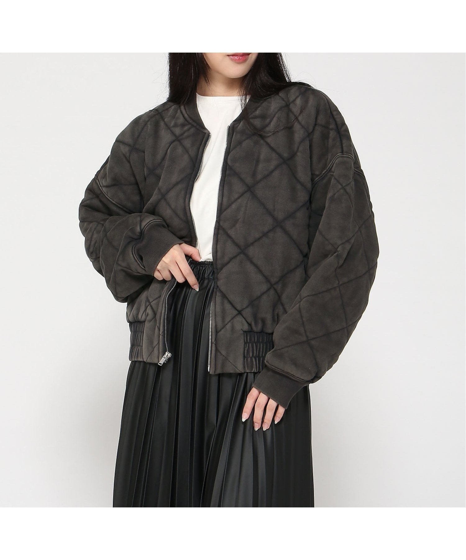 【ギャップ/GAP】のFT QUILTED BOMBER JACKET 人気、トレンドファッション・服の通販 founy(ファニー) 　ファッション　Fashion　レディースファッション　Fashion for Women　アウター　Coat / Outerwear Collection　レディースジャケット・軽アウター　Jackets　キルティング　Quilted, Quilting　シンプル　Simple, Minimal　ハーフ　Half, Half-Length　ユーズド　Used, Vintage-Look　 other-1|ID: prp329100004646159 ipo3291000000033585306