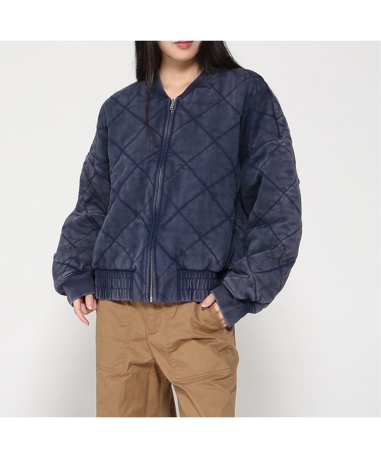 【ギャップ/GAP】のFT QUILTED BOMBER JACKET インテリア・キッズ・メンズ・レディースファッション・服の通販 founy(ファニー) 　ファッション　Fashion　レディースファッション　Fashion for Women　アウター　Coat / Outerwear Collection　レディースジャケット・軽アウター　Jackets　キルティング　Quilted, Quilting　シンプル　Simple, Minimal　ハーフ　Half, Half-Length　ユーズド　Used, Vintage-Look　TAPESTRY_NAVY|ID: prp329100004646159 ipo3291000000033585308