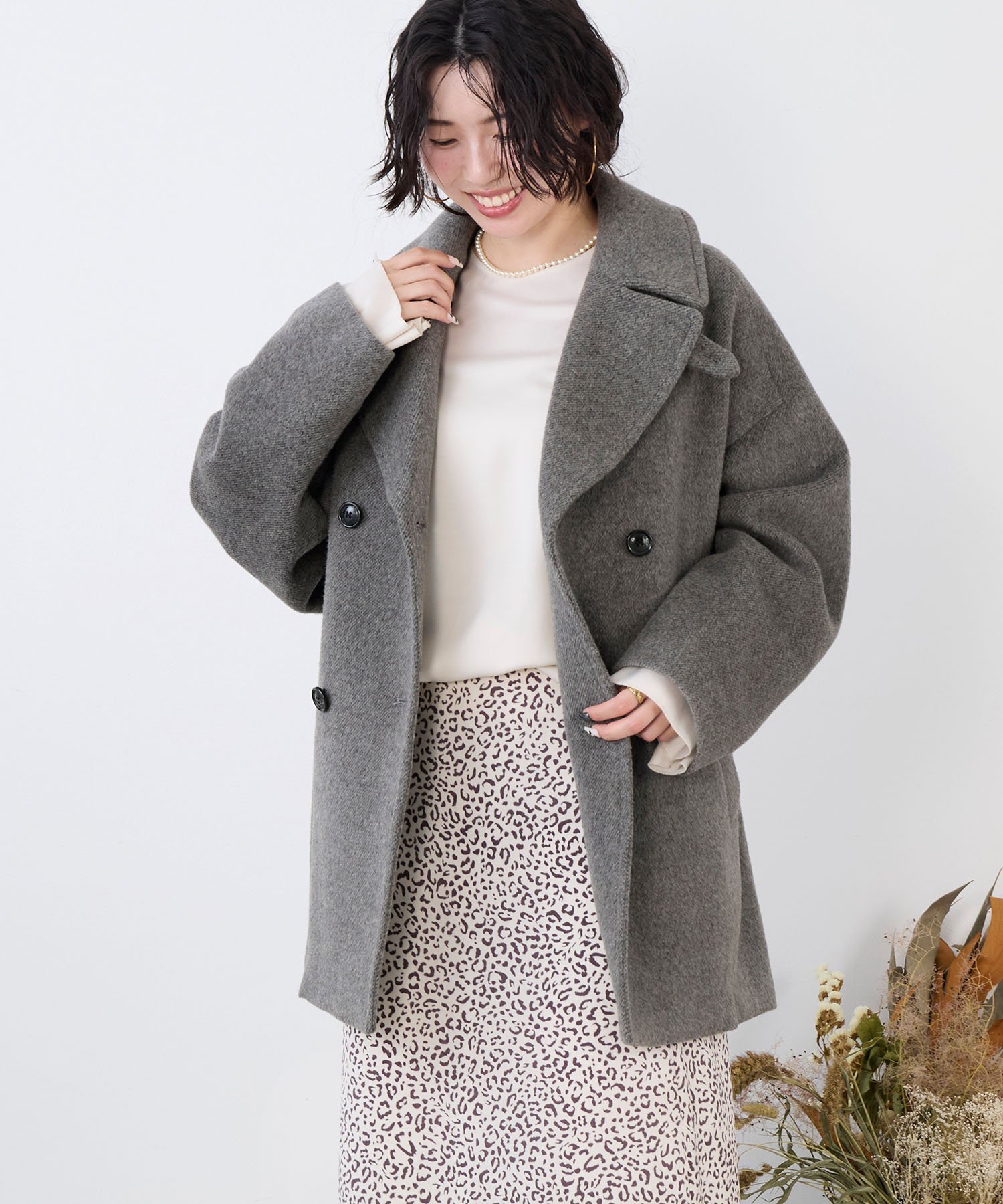 【マイカ ディール/MICA & DEAL】の【TICCA】ピーコート インテリア・キッズ・メンズ・レディースファッション・服の通販 founy(ファニー) 　ファッション　Fashion　レディースファッション　Fashion for Women　アウター　Coat / Outerwear Collection　コート・ロングコート・ピーコート　Long Coats, Peacoats & More　シンプル　Simple, Minimal　ダウン　Down, Puffer　デニム　Denim, Jeans Material　バランス　Balance, Style Balance　プリント　Print, Printed Pattern　ベーシック　Basic, Essential　ミドル　Middle Length, Mid Height　メルトン　Melton, Heavy Wool　ワーク　Workwear, Utility Style　おすすめ　Recommended / Our Picks　エレガント 上品　Elegant　GRAY|ID: prp329100004646169 ipo3291000000033585407