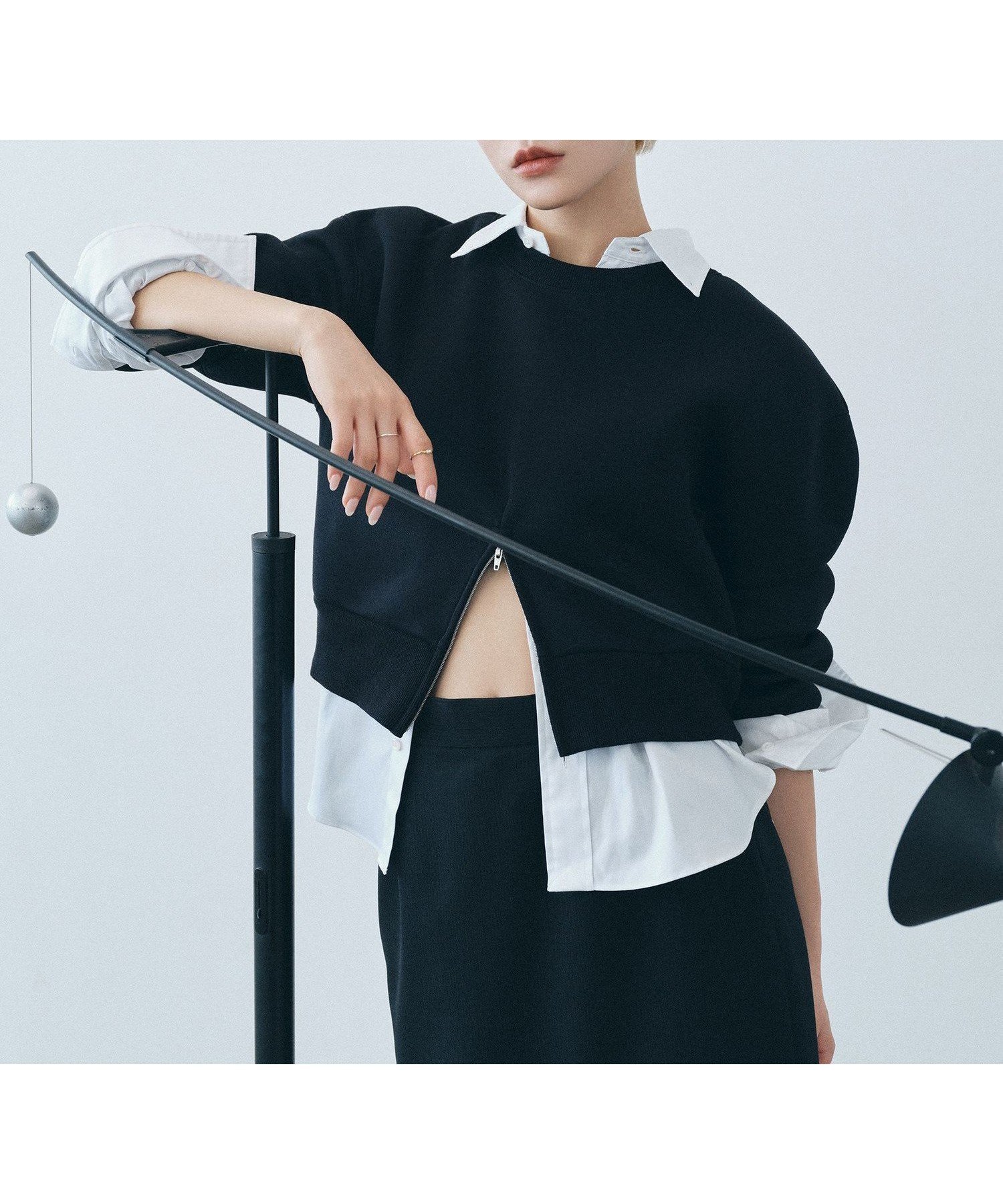【ユナイテッドアローズ/UNITED ARROWS】の【ハンチさんコラボレーションアイテム】ジップカットソートップス -2WAY- インテリア・キッズ・メンズ・レディースファッション・服の通販 founy(ファニー) 　ファッション　Fashion　レディースファッション　Fashion for Women　トップス・カットソー　Cut & Sew Tops　カットソー・ベーシックTシャツ　Cut-and-Sewn Tops / Stretch Tees & Basics　おすすめ　Recommended / Our Picks　キャップ　Cap, Baseball Cap　ショート　Short, Short Length　シンプル　Simple, Minimal　ジップ　Zip, Zipper　トレンド　Trend, Trending Now　ワイド　Wide, Wide Fit　BLACK|ID: prp329100004646205 ipo3291000000033534361