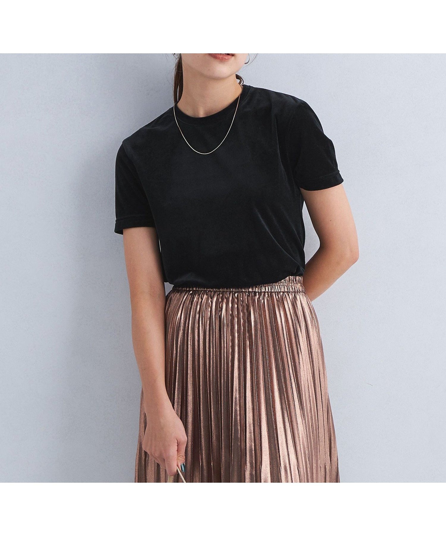 【ユナイテッドアローズ/UNITED ARROWS】のシアー ベロア Tシャツ インテリア・キッズ・メンズ・レディースファッション・服の通販 founy(ファニー) 　ファッション　Fashion　レディースファッション　Fashion for Women　トップス・カットソー　Cut & Sew Tops　シャツ・ブラウス・オフィスカジュアル　Elegant Blouses & Button-Ups　ロングTシャツ・Tシャツ　Longline T-Shirts & Tees　ベロアトップス　Velour Tops / Velvet-Look Items　ウェーブ　Wavy Pattern　シアー　Sheer, See-Through　ベロア　Velour, Soft Velvet　BLACK|ID: prp329100004646239 ipo3291000000033534604