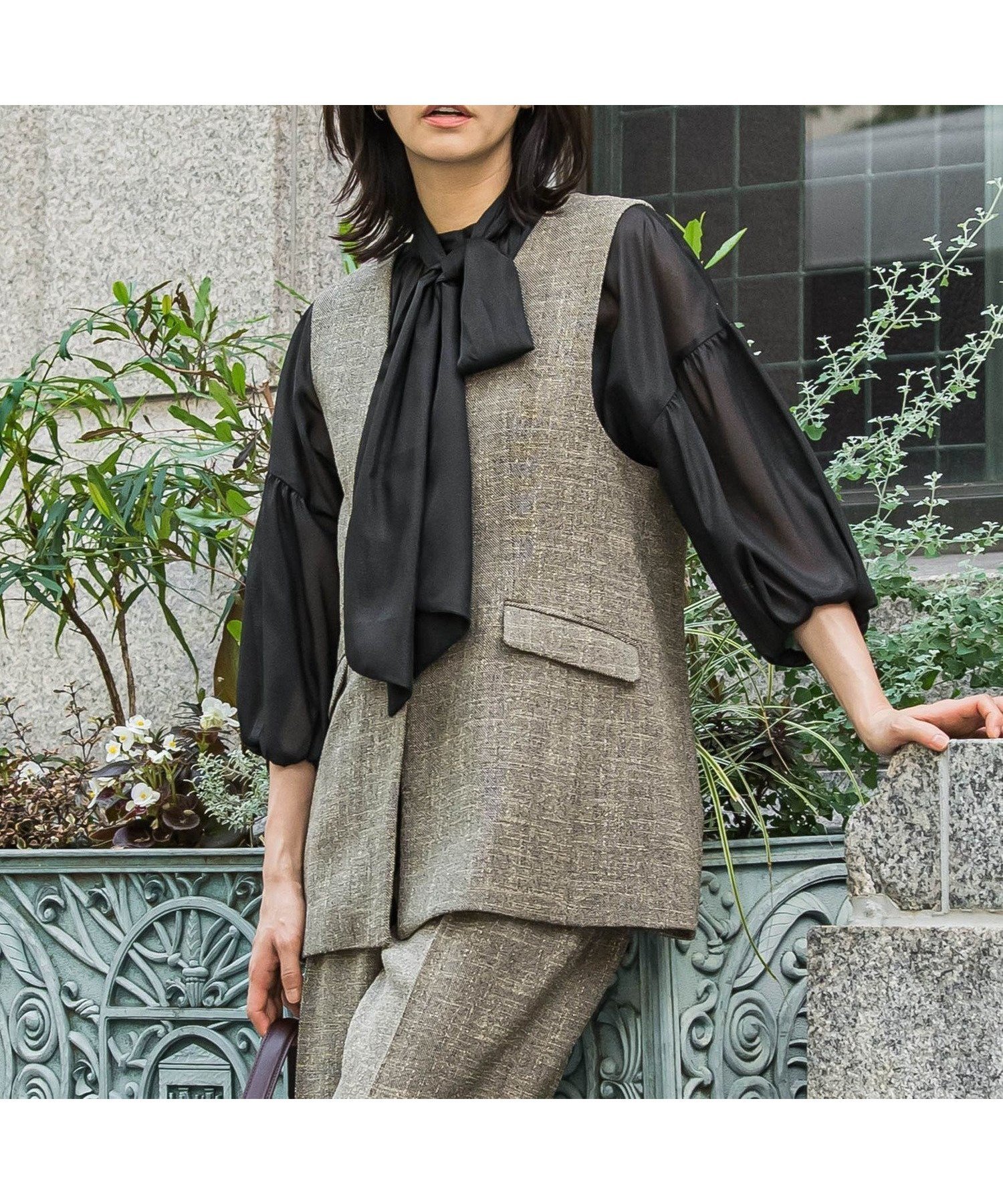 【ロートレ アモン/LAUTRE AMONT】のトリッカースラブVカラージレ≪手洗い可能・防シワ・UV≫ 人気、トレンドファッション・服の通販 founy(ファニー) 　ファッション　Fashion　レディースファッション　Fashion for Women　アウター　Coat / Outerwear Collection　トップス・カットソー　Cut & Sew Tops　ベスト&ジレ / 重ね着スタイル　Vests & Gilets　秋　Autumn　カットソー　Cut and Sewn Top　クラシカル　Classical, Vintage-Inspired　ツイード　Twill, Twill Weave　ベスト　Vest, Waistcoat　おすすめ　Recommended / Our Picks　エレガント 上品　Elegant　 other-1|ID: prp329100004646281 ipo3291000000033534877