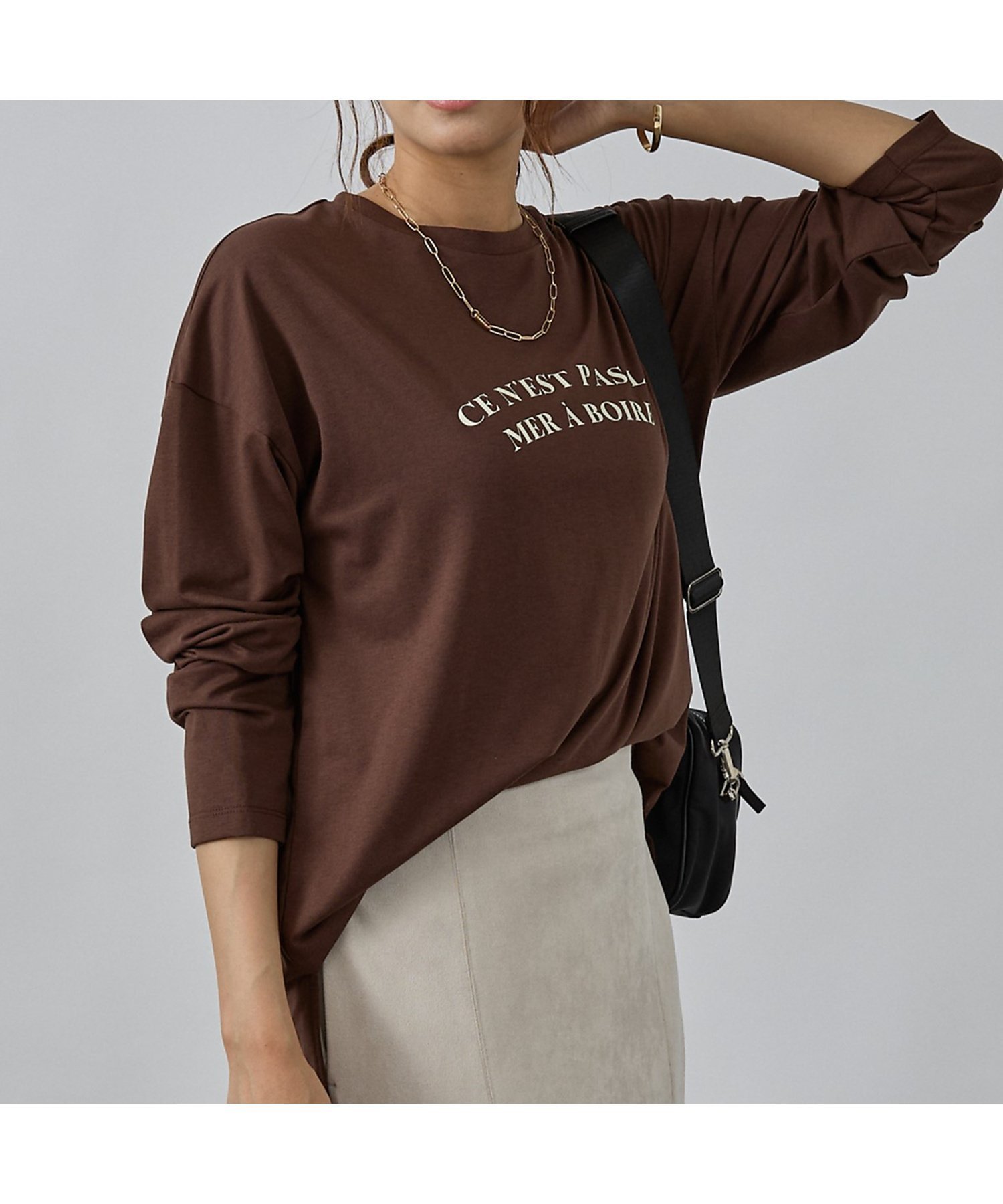 【アバハウスマヴィ/abahouse mavie】のロゴロンT 人気、トレンドファッション・服の通販 founy(ファニー) 　ファッション　Fashion　レディースファッション　Fashion for Women　トップス・カットソー　Cut & Sew Tops　ロングTシャツ・Tシャツ　Longline T-Shirts & Tees　おすすめ　Recommended / Our Picks　インナー　Innerwear　ジャケット　Jacket, Outerwear　ベスト　Vest, Waistcoat　人気　Popular, Best Seller　定番　Standard, Basic Item　 other-1|ID: prp329100004646296 ipo3291000000033535120
