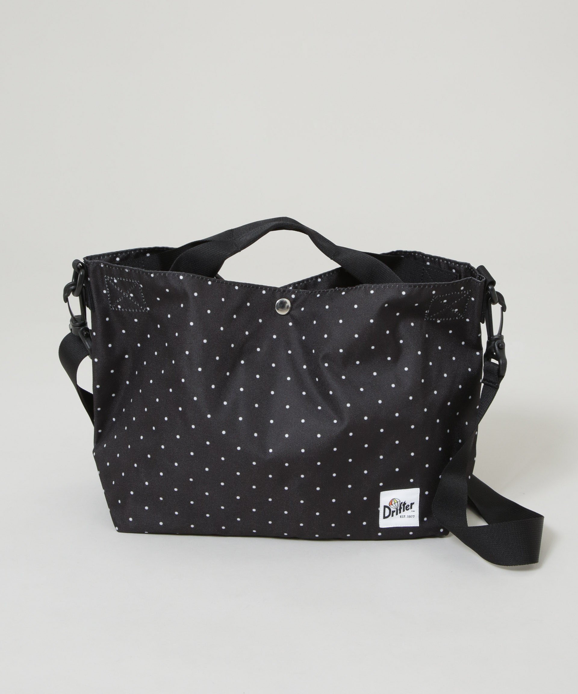 【ナノ ユニバース/nano universe】のDrifter/CARRY ALL BAG インテリア・キッズ・メンズ・レディースファッション・服の通販 founy(ファニー) 　ファッション　Fashion　レディースファッション　Fashion for Women　バッグ　Bags　キーホルダー　Keychain, Key Holder　スマホ　Smartphone, Mobile Device　ドット　Polka Dot, Dot Pattern　パターン　Pattern, Design Print　ベーシック　Basic, Essential　ポケット　Pocket, Pocket Detail　2025年　2025　2025-2026秋冬・A/W　Autumn/Winter 2025–26 AW25–26　パターン1|ID: prp329100004646356 ipo3291000000033535975