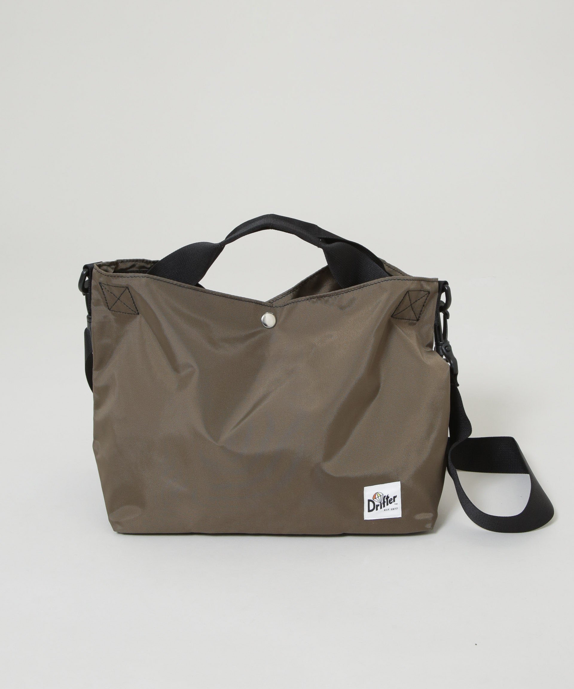 【ナノ ユニバース/nano universe】のDrifter/CARRY ALL BAG インテリア・キッズ・メンズ・レディースファッション・服の通販 founy(ファニー) 　ファッション　Fashion　レディースファッション　Fashion for Women　バッグ　Bags　キーホルダー　Keychain, Key Holder　スマホ　Smartphone, Mobile Device　ドット　Polka Dot, Dot Pattern　パターン　Pattern, Design Print　ベーシック　Basic, Essential　ポケット　Pocket, Pocket Detail　2025年　2025　2025-2026秋冬・A/W　Autumn/Winter 2025–26 AW25–26　ブラウン|ID: prp329100004646356 ipo3291000000033535980