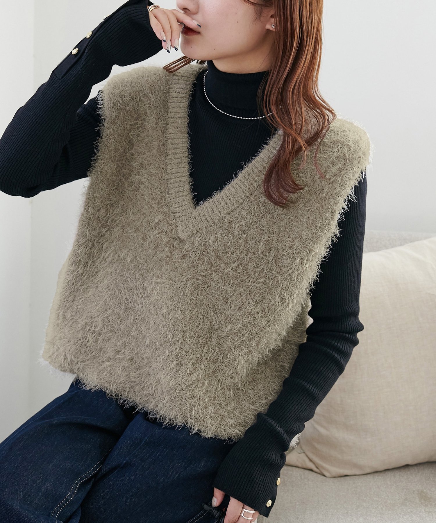 【ディスコート/Discoat】の前後2WAYフェザーヤーンショートベスト インテリア・キッズ・メンズ・レディースファッション・服の通販 founy(ファニー) ファッション Fashion レディースファッション Fashion for Women アウター Coat / Outerwear Collection トップス・カットソー Cut & Sew Tops ベスト&ジレ / 重ね着スタイル Vests & Gilets コンパクト Compact, Small Size ショート Short, Short Length トレンド Trend, Trending Now フェザー Feather, Feather Detail ベスト Vest, Waistcoat モカ|ID: prp329100004646531 ipo3291000000034567637