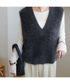 【ディスコート/Discoat】の前後2WAYフェザーヤーンショートベスト 人気、トレンドファッション・服の通販 founy(ファニー) ファッション Fashion レディースファッション Fashion for Women アウター Coat / Outerwear Collection トップス・カットソー Cut & Sew Tops ベスト&ジレ / 重ね着スタイル Vests & Gilets コンパクト Compact, Small Size ショート Short, Short Length トレンド Trend, Trending Now フェザー Feather, Feather Detail ベスト Vest, Waistcoat thumbnail チャコールグレー|ID: prp329100004646531 ipo3291000000034567638