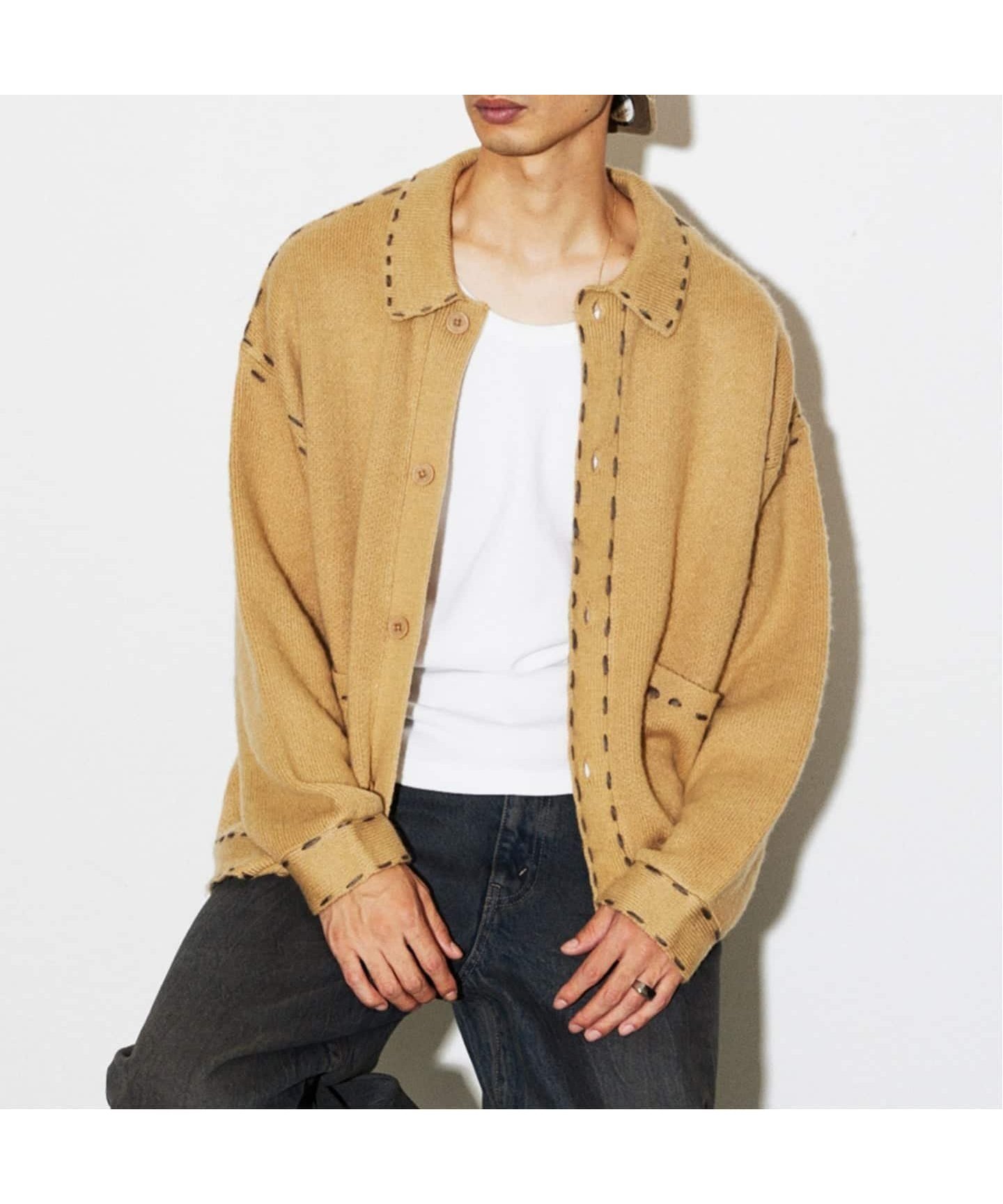 【ジャーナルスタンダード/JOURNAL STANDARD / MEN】のハンド ステッチ ブラッシュド カーディガン インテリア・キッズ・メンズ・レディースファッション・服の通販 founy(ファニー) 　ファッション　Fashion　メンズファッション　Fashion for Men　アクリル　Acrylic Material　カーディガン　Cardigan, Knitwear　シンプル　Simple, Minimal　スタイリッシュ　Stylish, Fashionable　ハンド　Hand, Handmade　フロント　Front, Front Design　A/W・秋冬　Autumn/Winter　ベージュ A|ID: prp329100004646887 ipo3291000000033543859