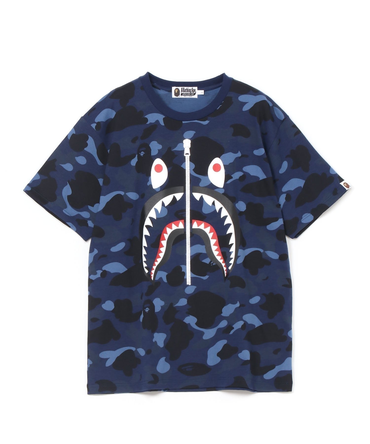 【アベイシングエイプ/A BATHING APE / MEN】のCOLOR CAMO SHARK TEE M インテリア・キッズ・メンズ・レディースファッション・服の通販 founy(ファニー) 　ファッション　Fashion　メンズファッション　Fashion for Men　ショート　Short, Short Length　スリーブ　Sleeve, Long Sleeve / Short Sleeve　フロント　Front, Front Design　プリント　Print, Printed Pattern　ラバー　Rubber, Rubber Sole　NAVY|ID: prp329100004646916 ipo3291000000033544151