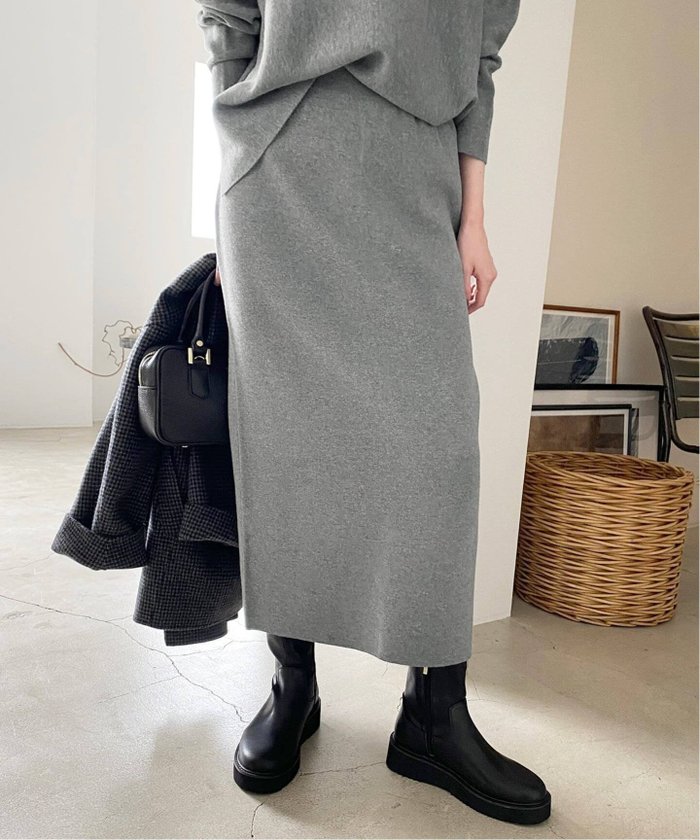【スローブ イエナ/SLOBE IENA】の《セットアップ対応可/WEB限定カラーあり/ 》ミラノリブタイトスカート インテリア・キッズ・メンズ・レディースファッション・服の通販 founy(ファニー) https://founy.com/ ファッション Fashion レディースファッション Fashion for Women セットアップ Matching Sets スカート・ミニ/ミディ/マキシ Skirts / Mini, Midi & Maxi Skirts シューズ Shoes, Footwear シンプル Simple, Minimal スニーカー Sneakers, Trainers スリット Slit, Slit Detail セットアップ Set-Up, Coordinated Outfit タイトスカート Pencil Skirt, Tight Skirt ダブル Double, Double-Breasted フェイス Face, Facial Design フラット Flat, Flat Shoes おすすめ Recommended / Our Picks 2025年 2025 2025-2026秋冬・A/W Autumn/Winter 2025–26 AW25–26 |ID: prp329100004646974 ipo3291000000033623113