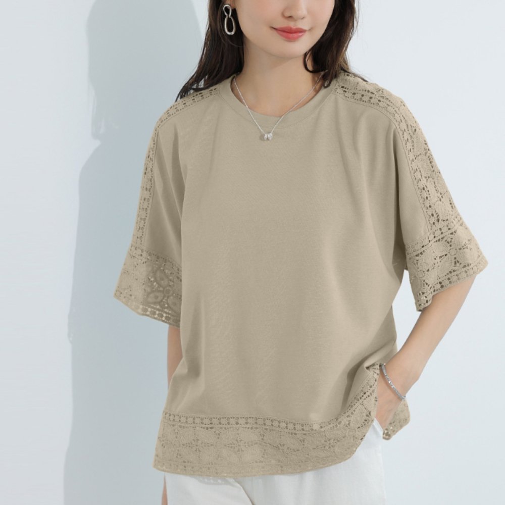 【ココモモ/COCOMOMO】のレース五分袖 クルーネック レディースブラウストップス Tシャツ ミドル丈 インテリア・キッズ・メンズ・レディースファッション・服の通販 founy(ファニー) 　ファッション　Fashion　レディースファッション　Fashion for Women　トップス・カットソー　Cut & Sew Tops　シャツ・ブラウス・オフィスカジュアル　Elegant Blouses & Button-Ups　ロングTシャツ・Tシャツ　Longline T-Shirts & Tees　おすすめ　Recommended / Our Picks　デニム　Denim, Jeans Material　トレンド　Trend, Trending Now　フェミニン　Feminine, Girly　ミドル　Middle Length, Mid Height　レース　Lace, Lace Fabric　夏　Summer　ライトブラウン|ID: prp329100004646981 ipo3291000000033544870