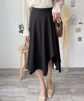 【アミュレット/Amulet】の【Amulet】アシンメトリースカート 人気、トレンドファッション・服の通販 founy(ファニー) ファッション Fashion レディースファッション Fashion for Women スカート Skirts コンパクト Compact, Small Size シンプル Simple, Minimal スニーカー Sneakers, Trainers なめらか Smooth, Silky Texture バランス Balance, Style Balance フィット Fit, Slim Fit フレア Flare, Flared 無地 Plain, Solid Color おすすめ Recommended / Our Picks |ID:prp329100004646994