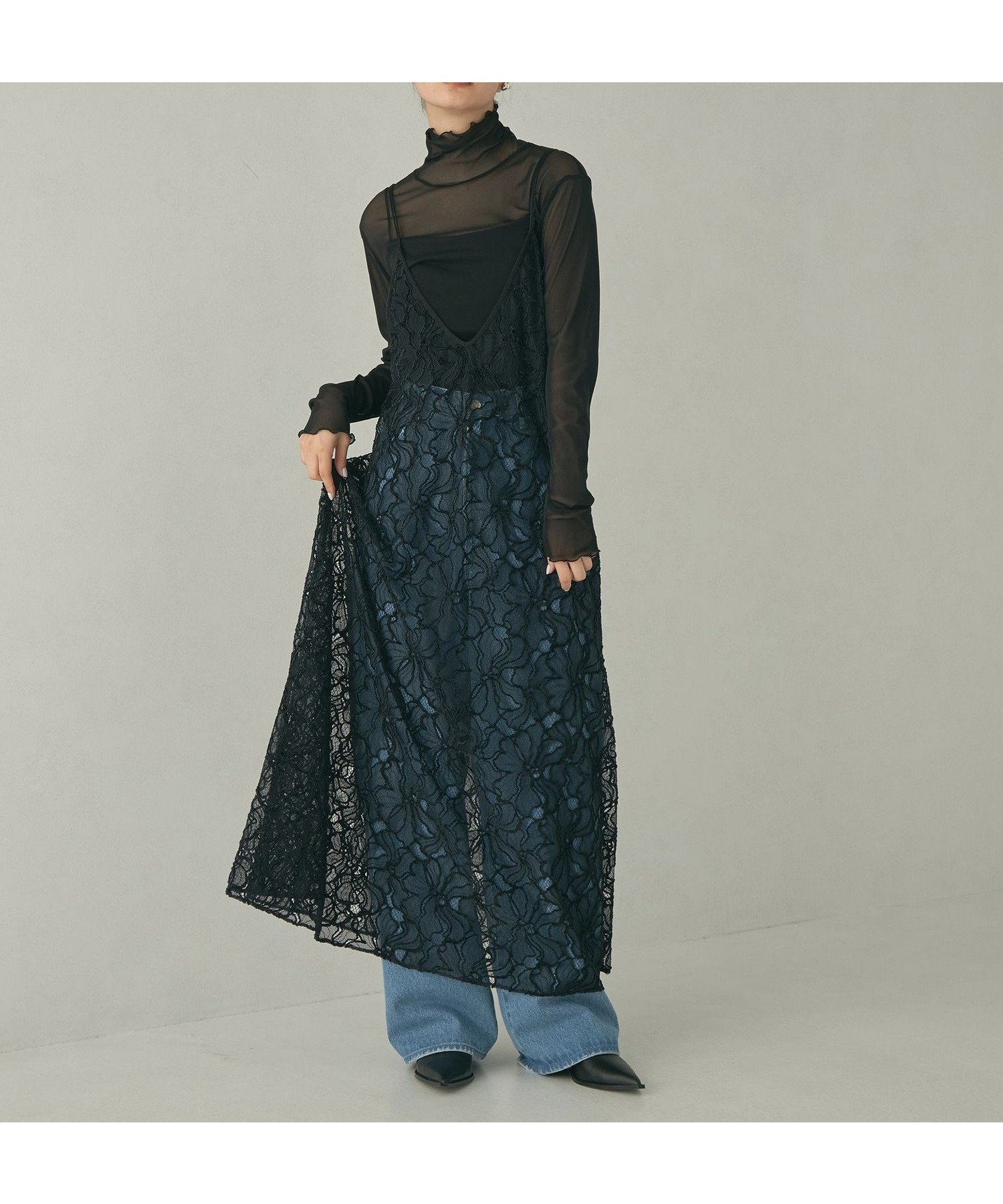 【ユナイテッドアローズ/UNITED ARROWS】のEMMEL REFINES EM モールレース キャミワンピース 人気、トレンドファッション・服の通販 founy(ファニー) 　ファッション　Fashion　レディースファッション　Fashion for Women　ワンピース　Dresses　キャミソールワンピース　Camisole Dresses　インナー　Innerwear　秋　Autumn　キャミワンピース　Cami Dress, Slip Dress　サテン　Satin, Glossy Fabric　ジャケット　Jacket, Outerwear　スラックス　Slacks, Dress Pants　デニム　Denim, Jeans Material　トレンド　Trend, Trending Now　フィット　Fit, Slim Fit　ボトム　Bottoms, Lower Wear　ラッセル　Raschel, Raschel Lace　レース　Lace, Lace Fabric　冬　Winter / This Winter　A/W・秋冬　Autumn/Winter　おすすめ　Recommended / Our Picks　2024年　2024　2024-2025秋冬・A/W　Autumn/Winter 2024–25 AW24–25　 other-1|ID: prp329100004647139 ipo3291000000033610050